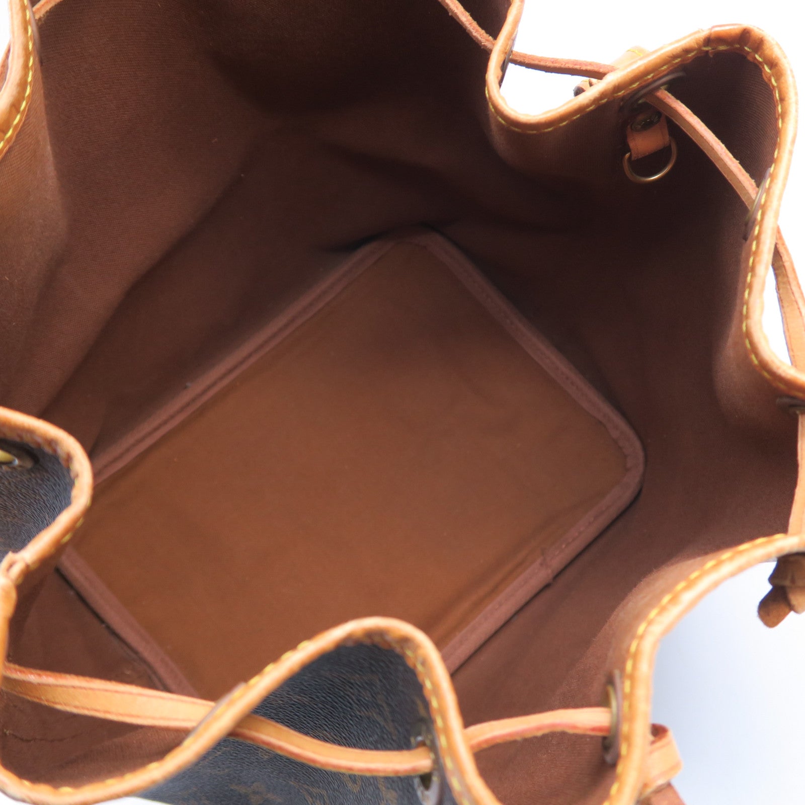 LOUIS VUITTON Monogram Petit Noe金扣肩背袋啡色
