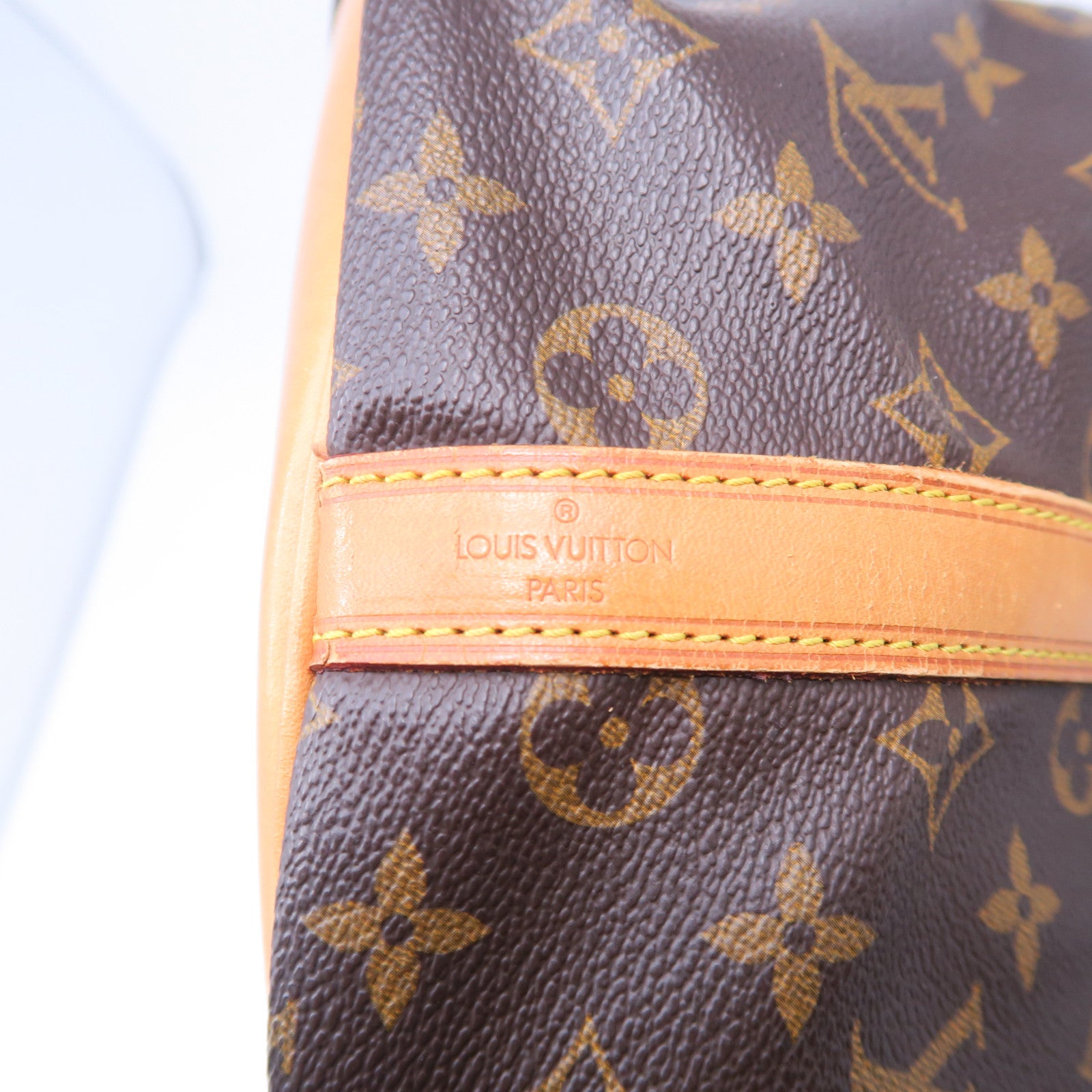 LOUIS VUITTON Monogram Petit Noe金扣肩背袋啡色