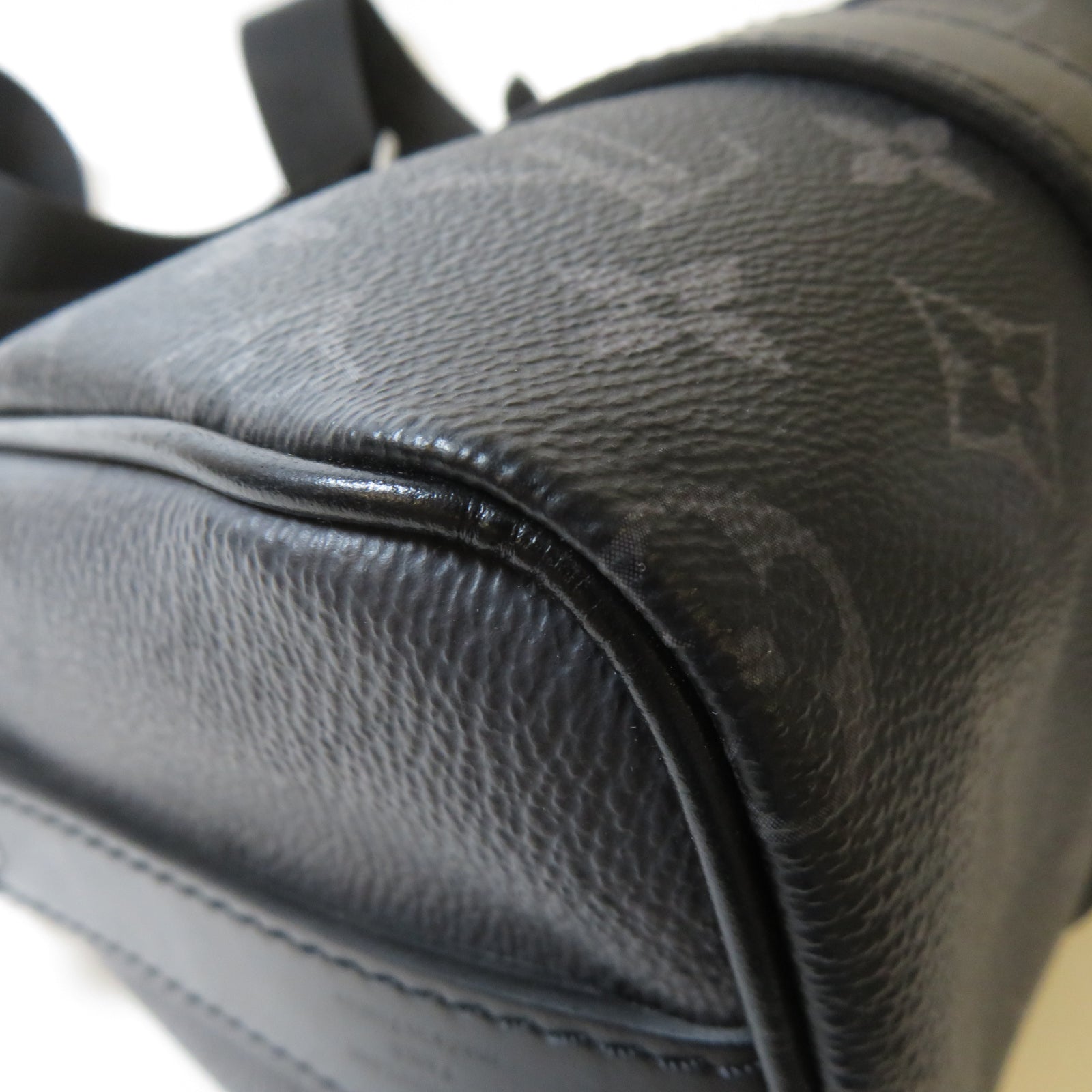 LOUIS VUITTON Monogram Eclipse Reverse Keepall Bandouliere 25銀扣手挽肩背兩用袋黑色