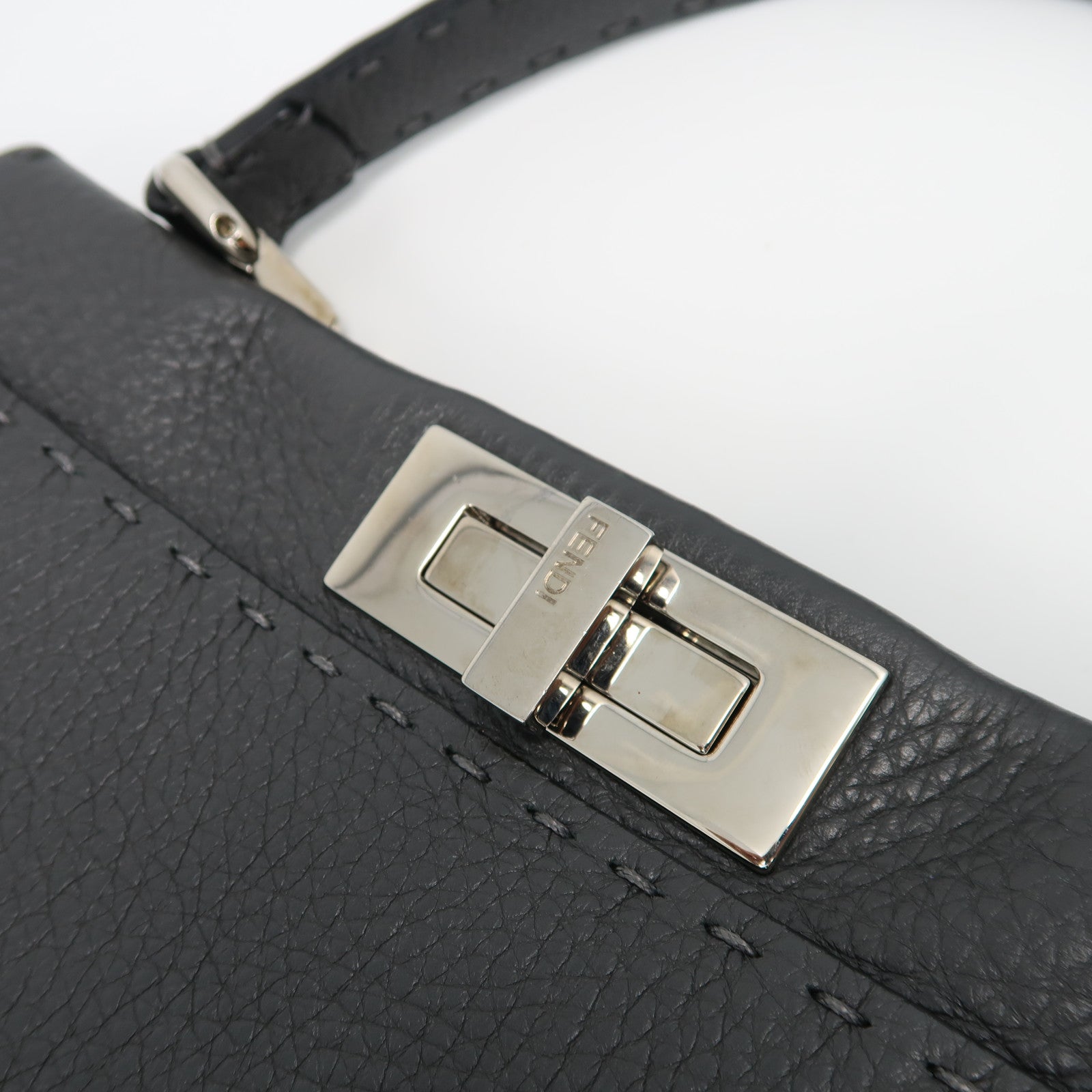 FENDI 牛皮皮革Peekaboo 2 Way Shoulder Bag銀扣手挽肩背兩用袋灰色