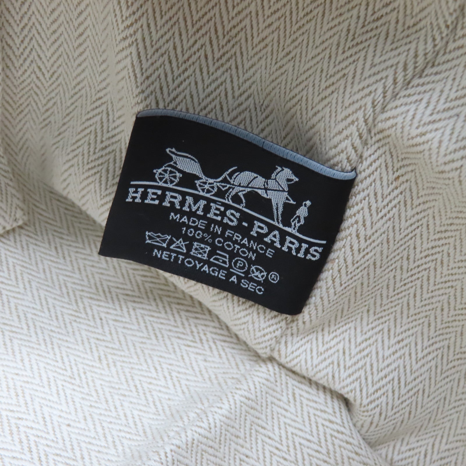 HERMES 帆布Bride a Brac Case銀扣手拿包米色