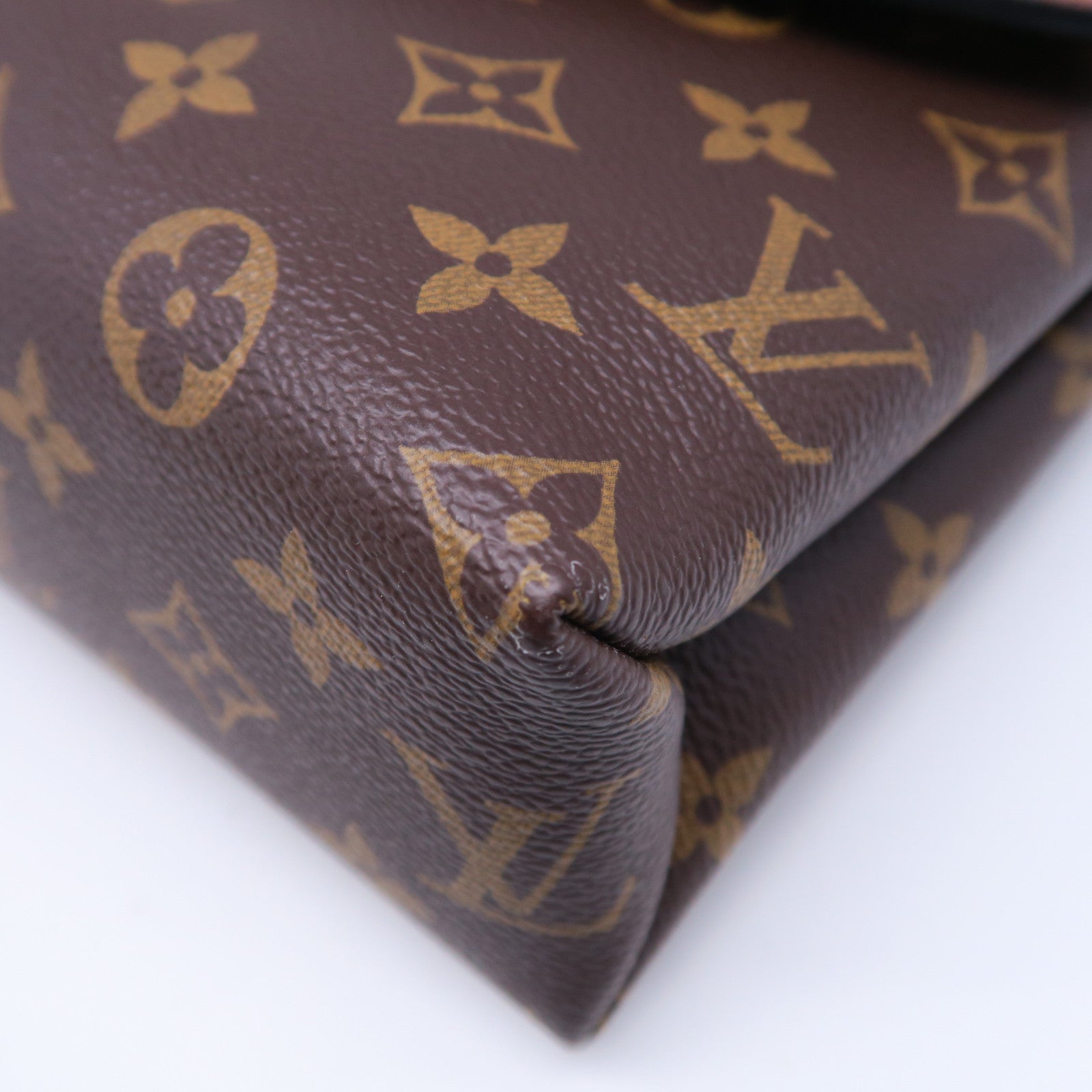 LOUIS VUITTON 【激減優惠】Monogram Saint Placide金扣鏈帶肩背袋啡色