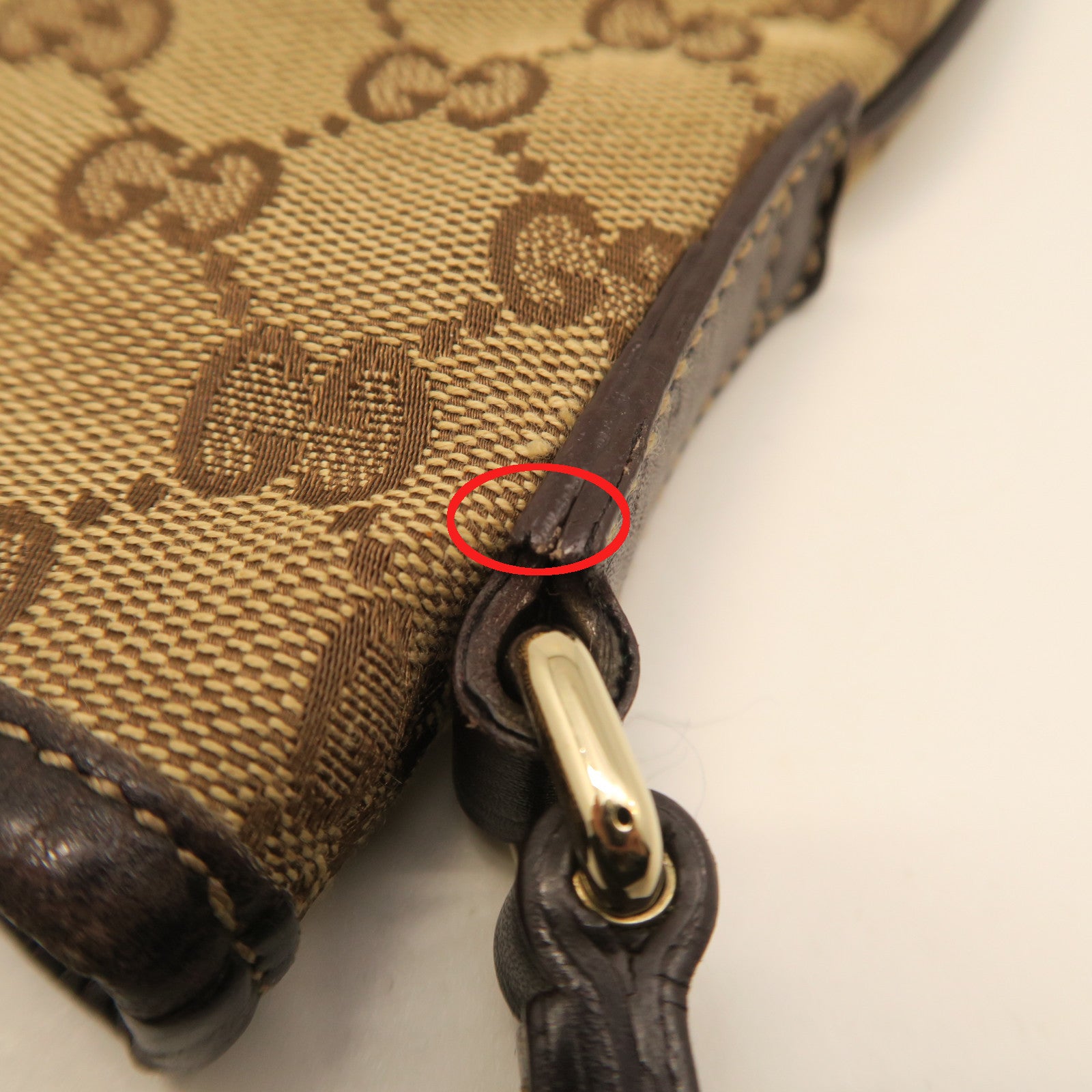 GUCCI canvas / cowhide leather Shoulder Bag gold buckle shoulder bag brown