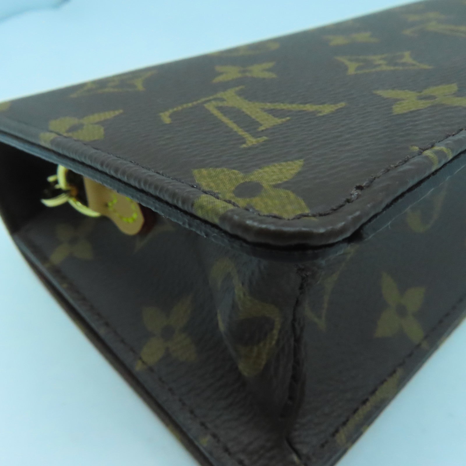LOUIS VUITTON Monogram Wallet On Chain Lily金扣鏈帶肩背袋啡色