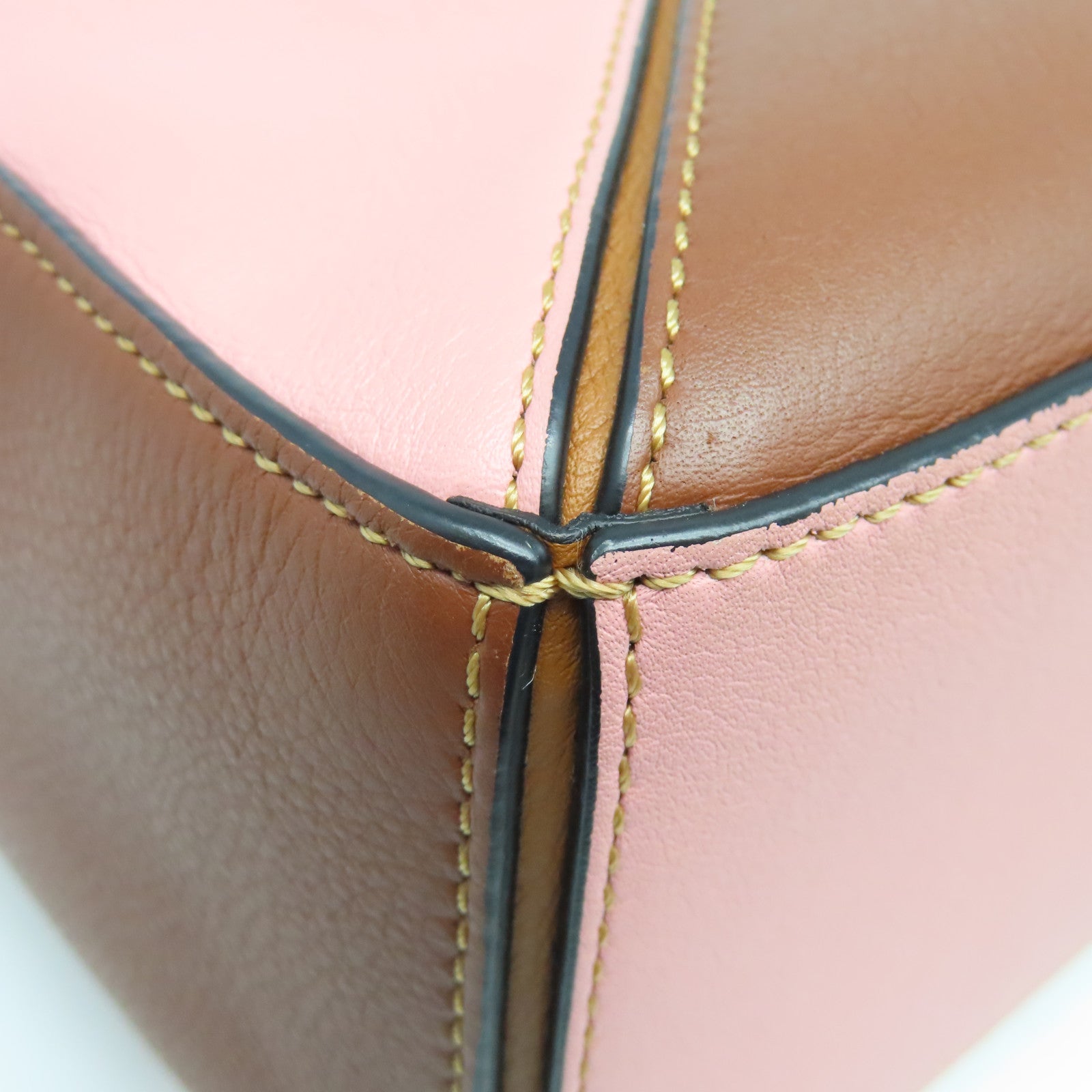 LOEWE 牛皮皮革Puzzle Small金扣手挽肩背兩用袋啡色粉紅色