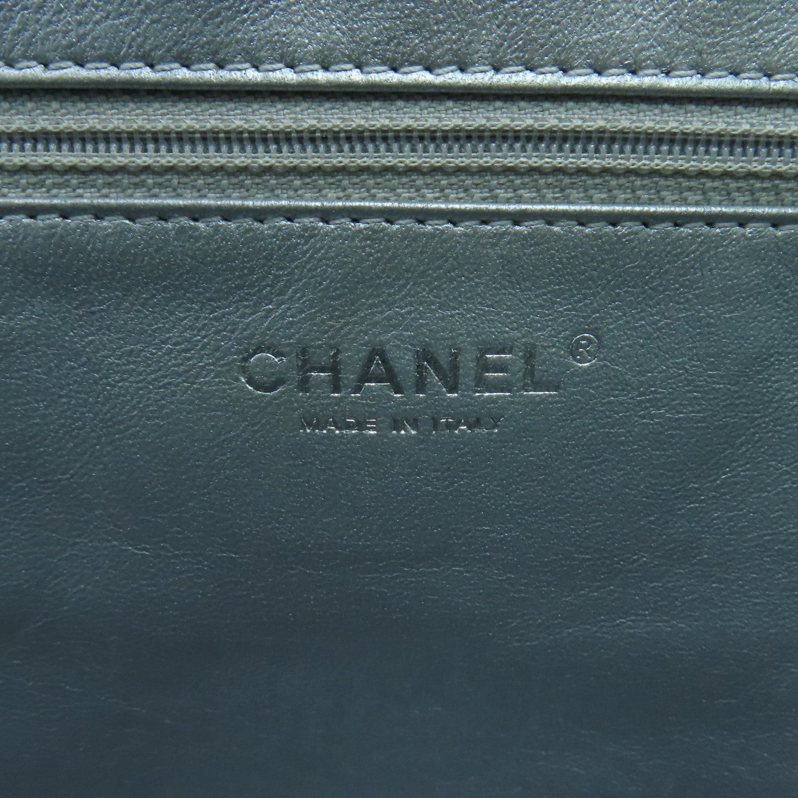 CHANEL 皮革Chain Shoulder銀扣鏈帶肩背袋黑色