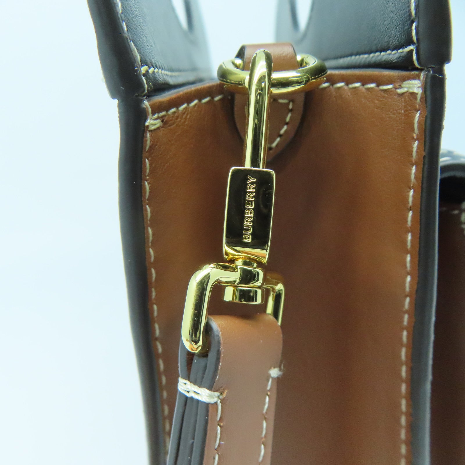 BURBERRY 牛皮皮革/帆布Mini Tri-Tone Pocket金扣手挽肩背兩用袋灰色黑色