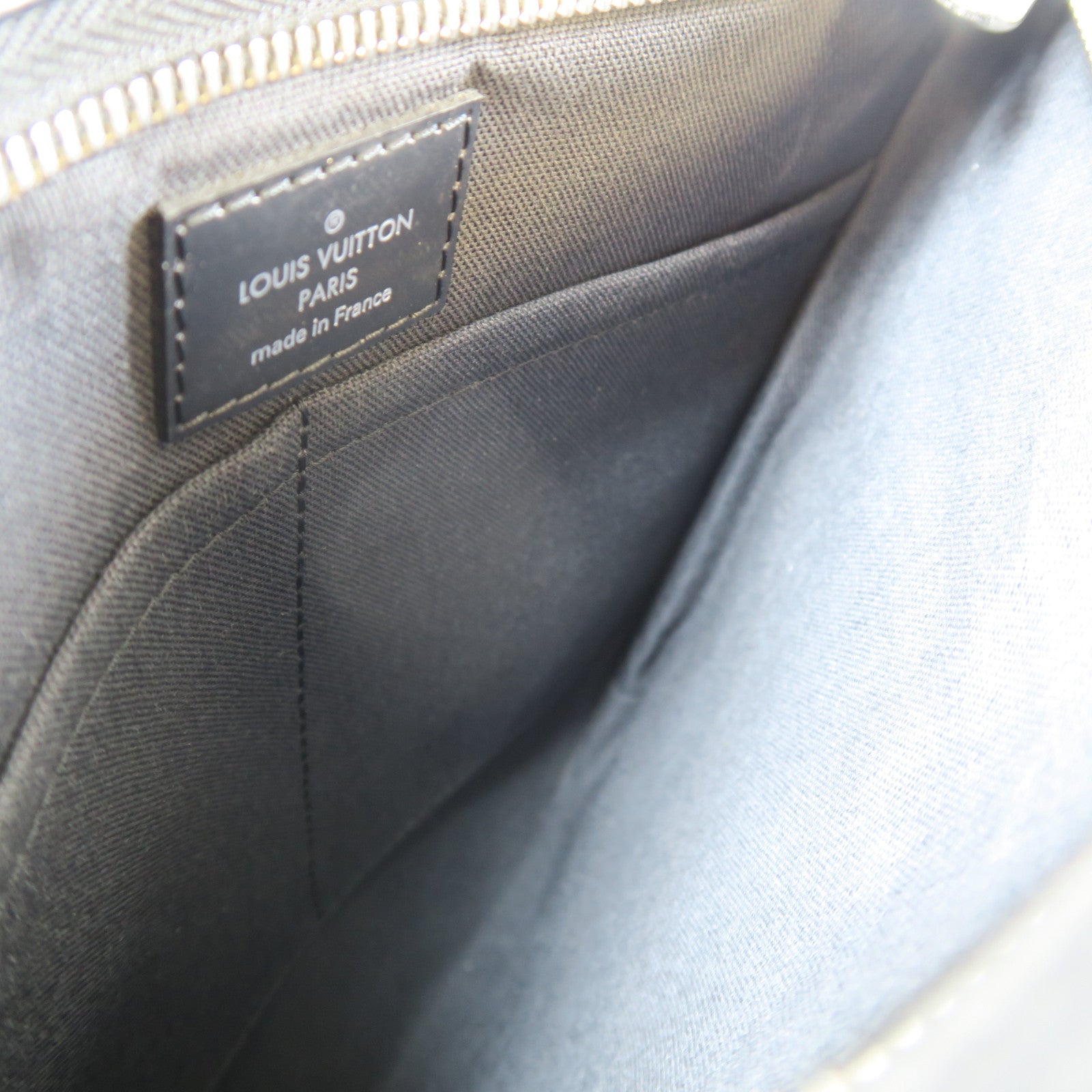 LOUIS VUITTON Damier Graphite Thomas銀扣肩背袋黑色