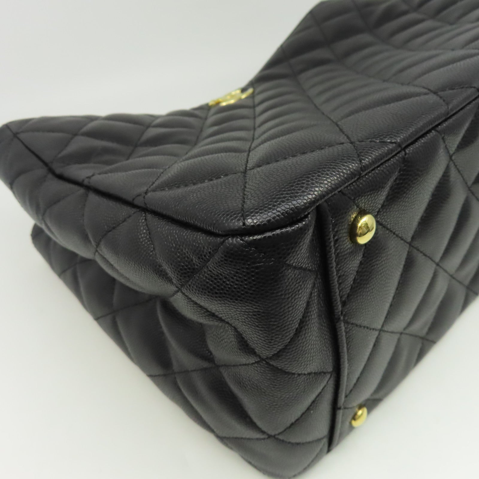 CHANEL 菱格Caviar皮革Matelasse Shoulder Tote Bag金扣肩背袋黑色