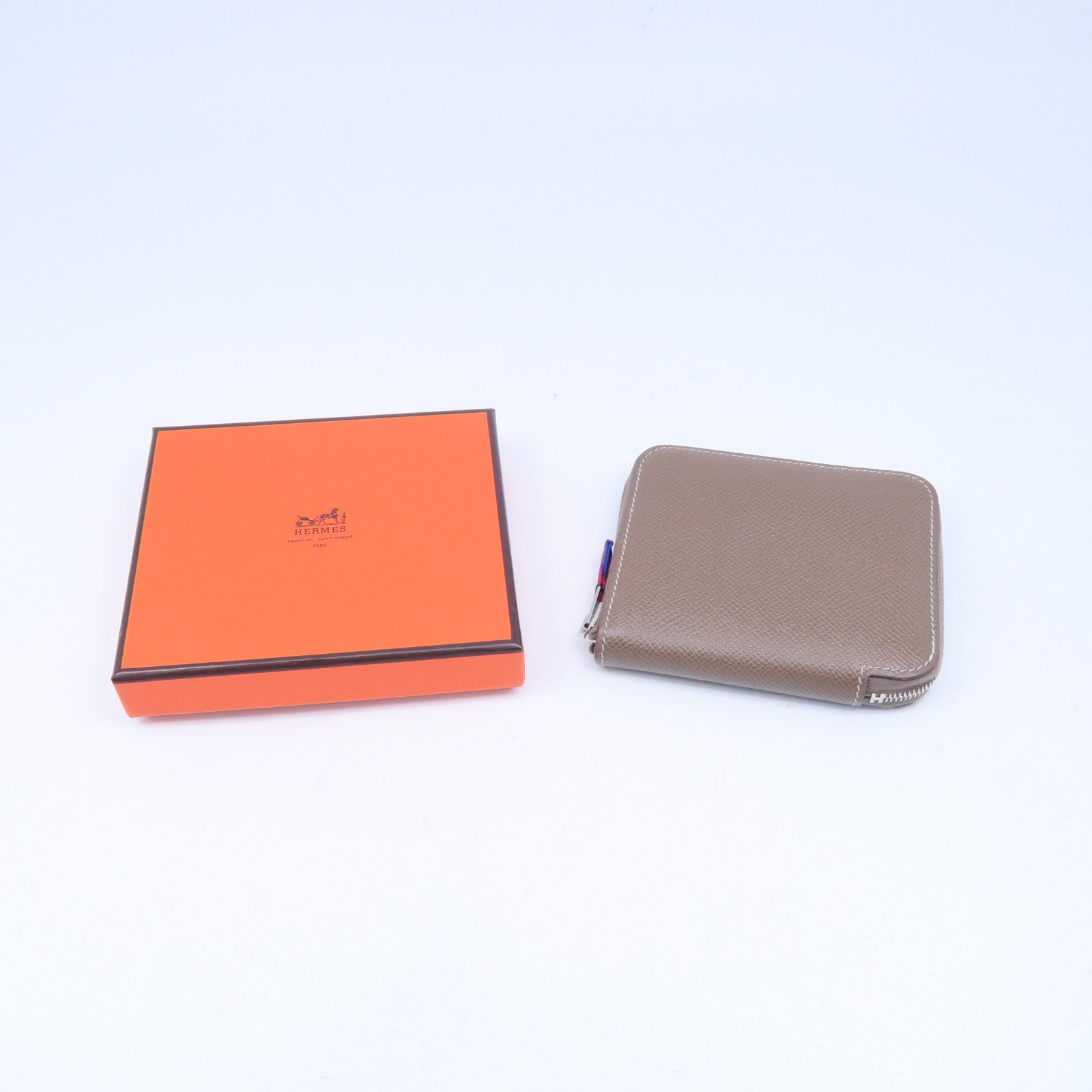 HERMES Epsom皮革Silk In Copmact銀扣錢包大象灰色