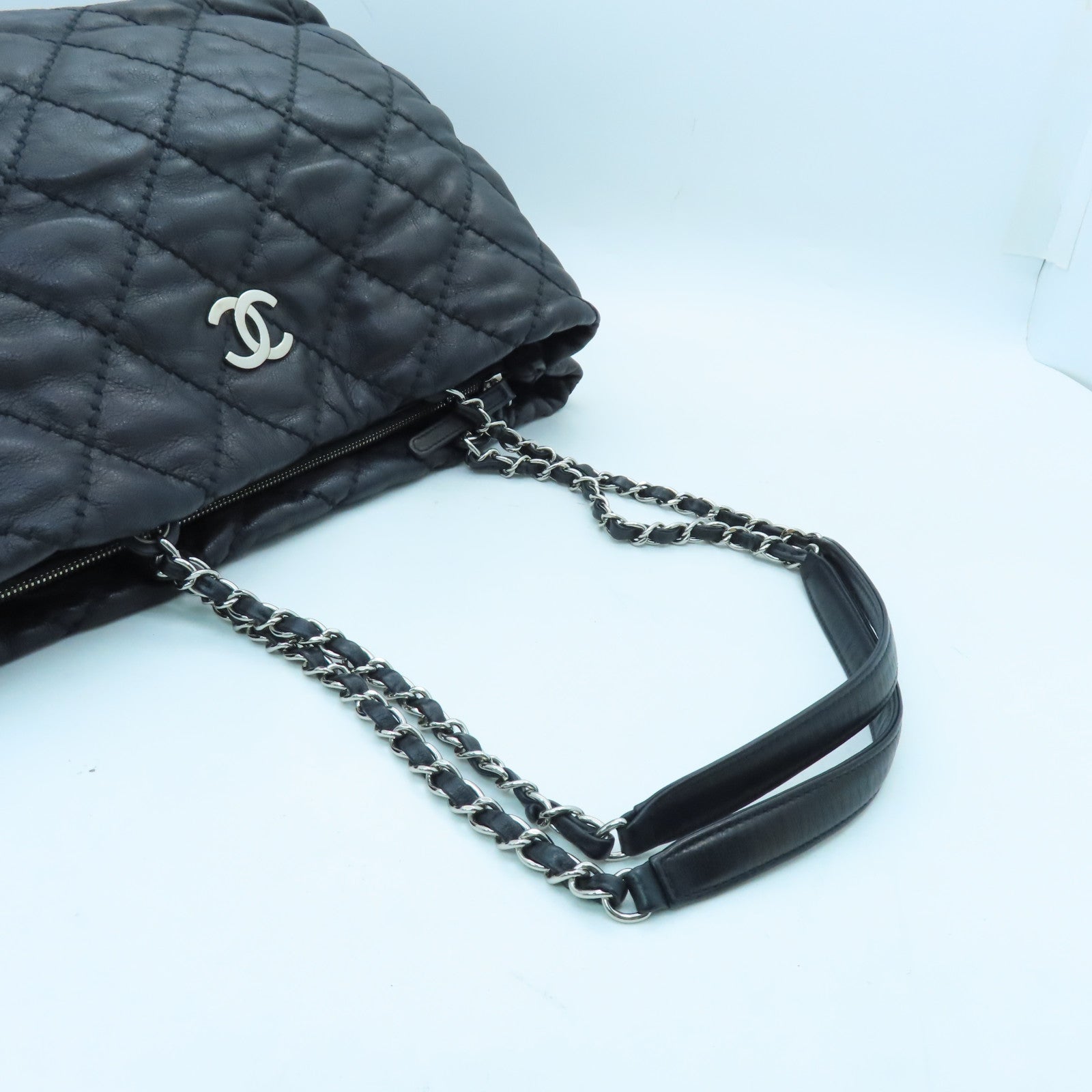 CHANEL rhombic cowhide leather Tote Bag silver buckle handle bag black