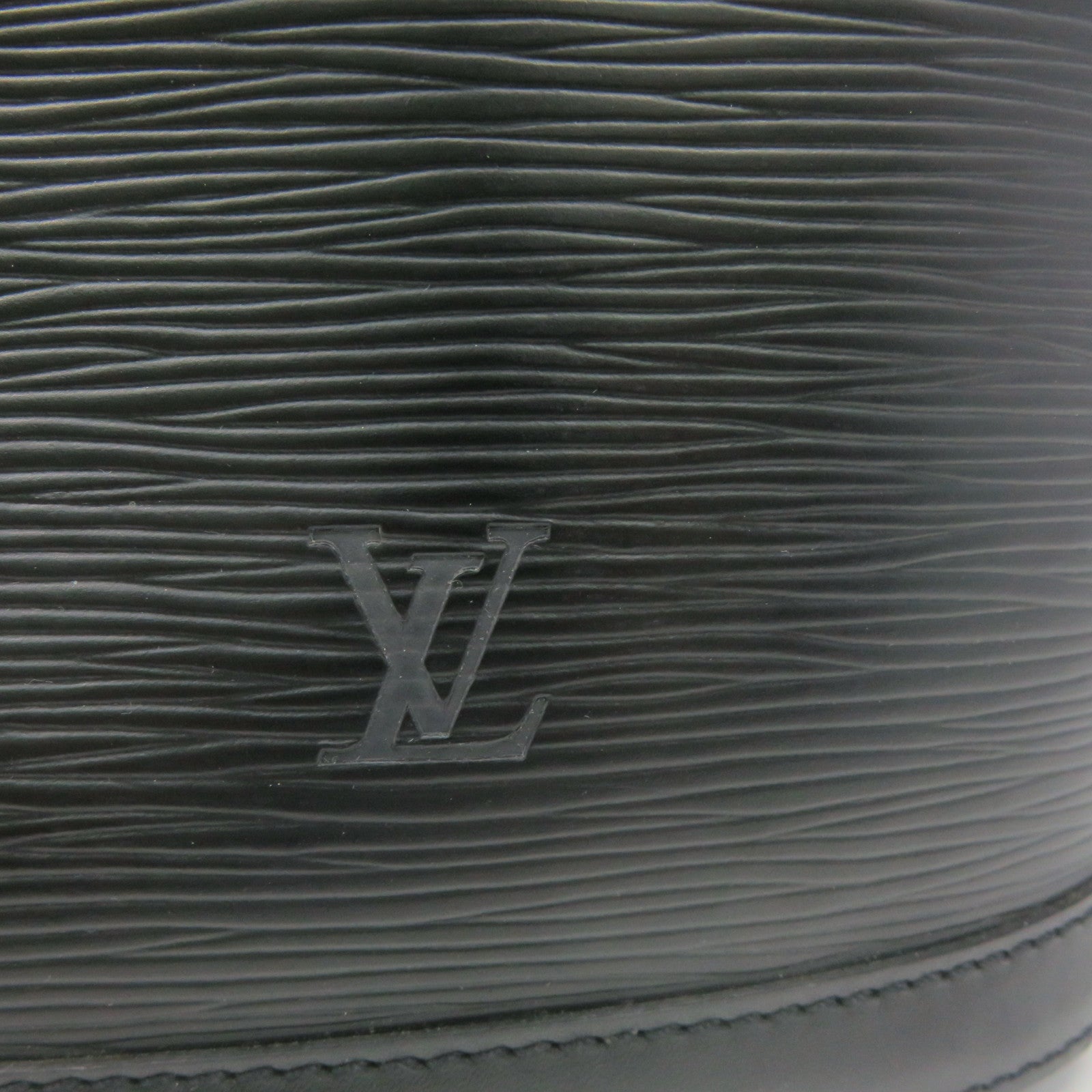 LOUIS VUITTON Epi Lussac Shoulder Bag肩背袋黑色