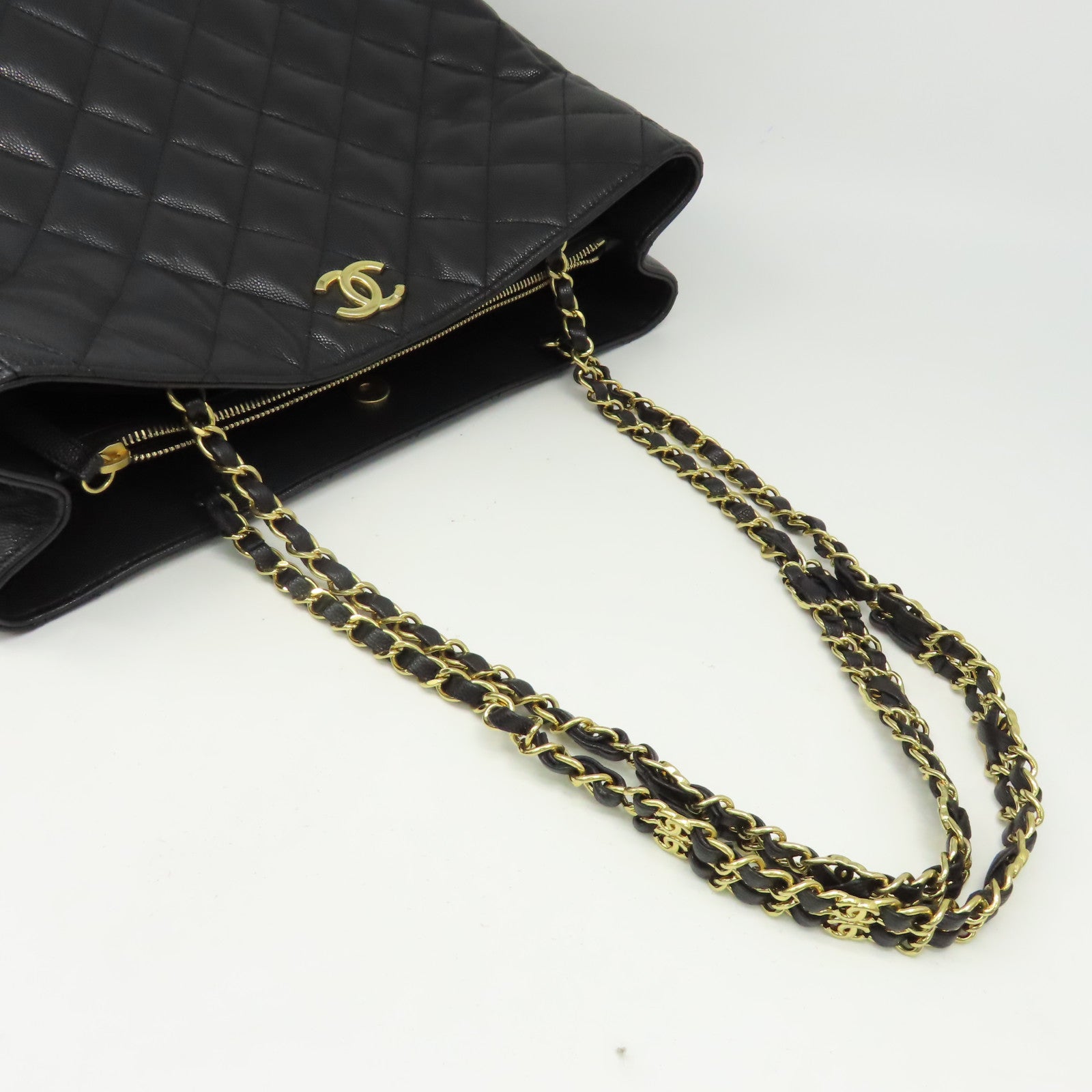 CHANEL 菱格Caviar皮革Matelasse Shoulder Tote Bag金扣肩背袋黑色