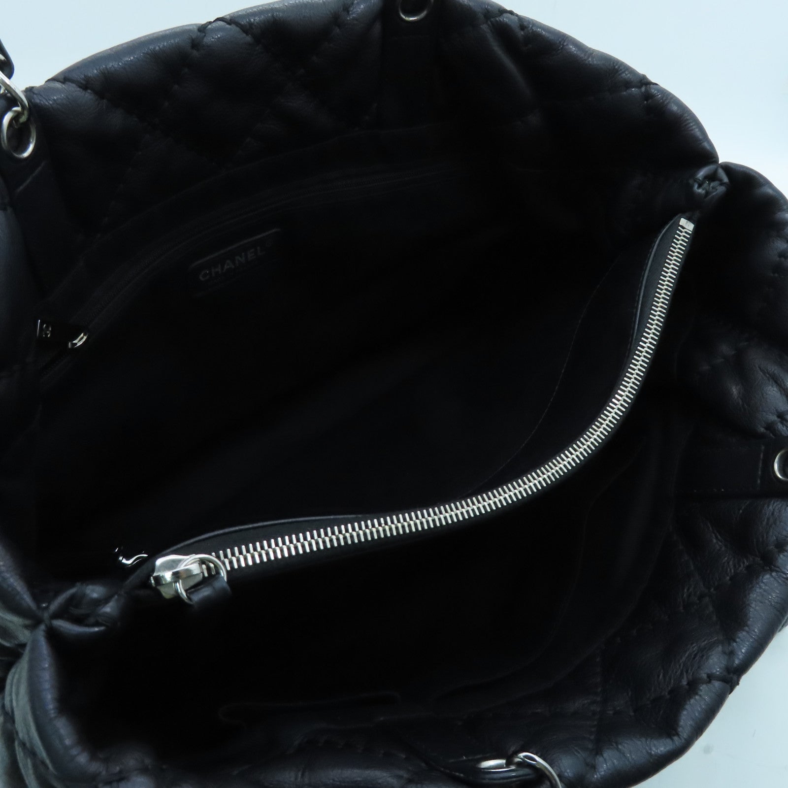 CHANEL rhombic cowhide leather Tote Bag silver buckle handle bag black
