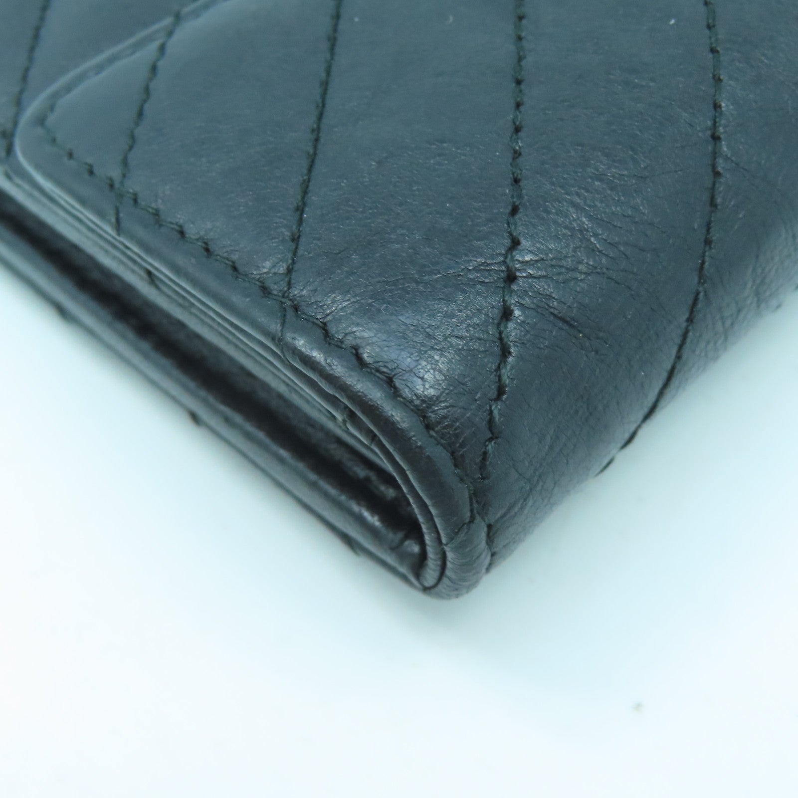 CHANEL 牛皮皮革Wallet金扣錢包黑色