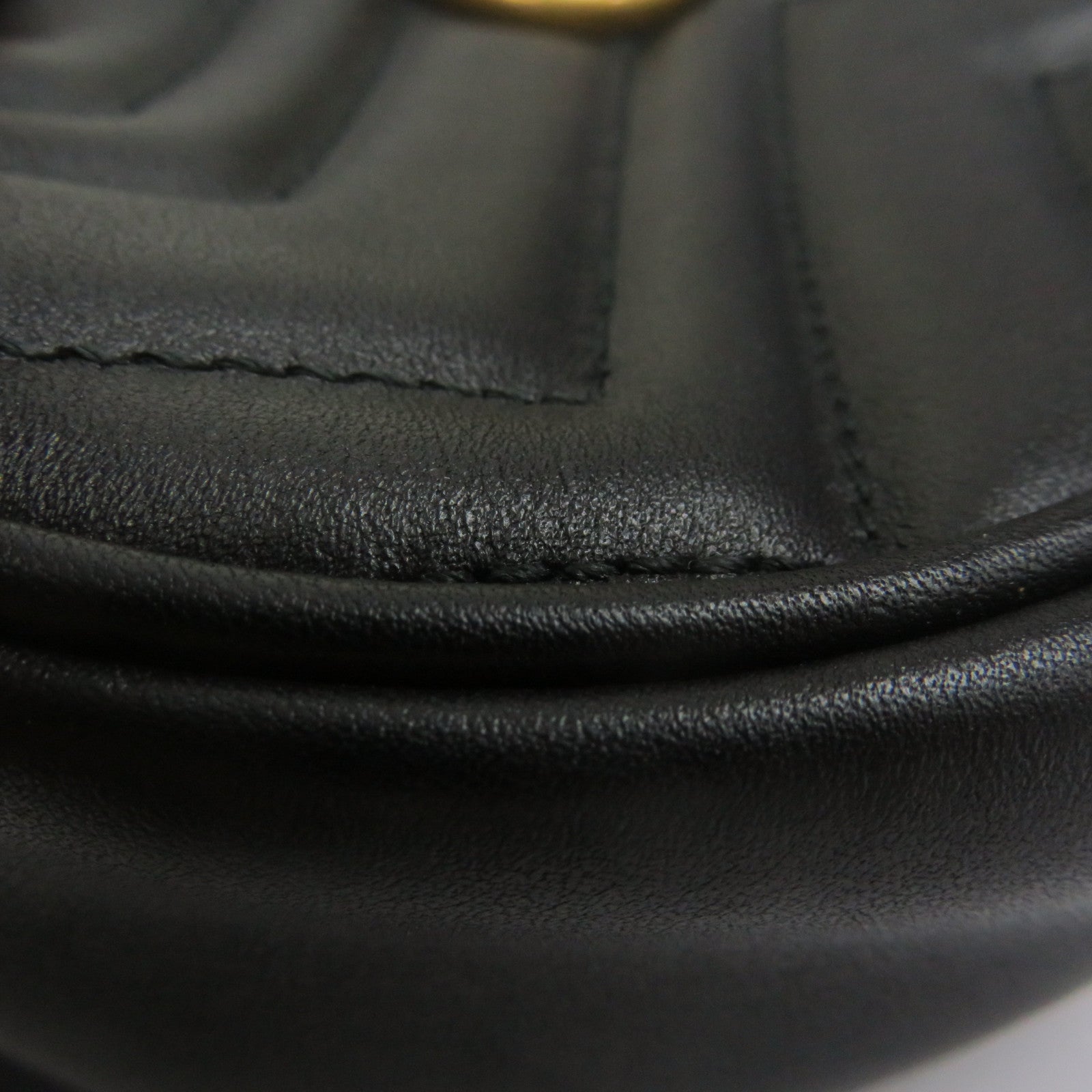 GUCCI 【激減優惠】牛皮皮革GG Marmont Belt Bag腰包黑色