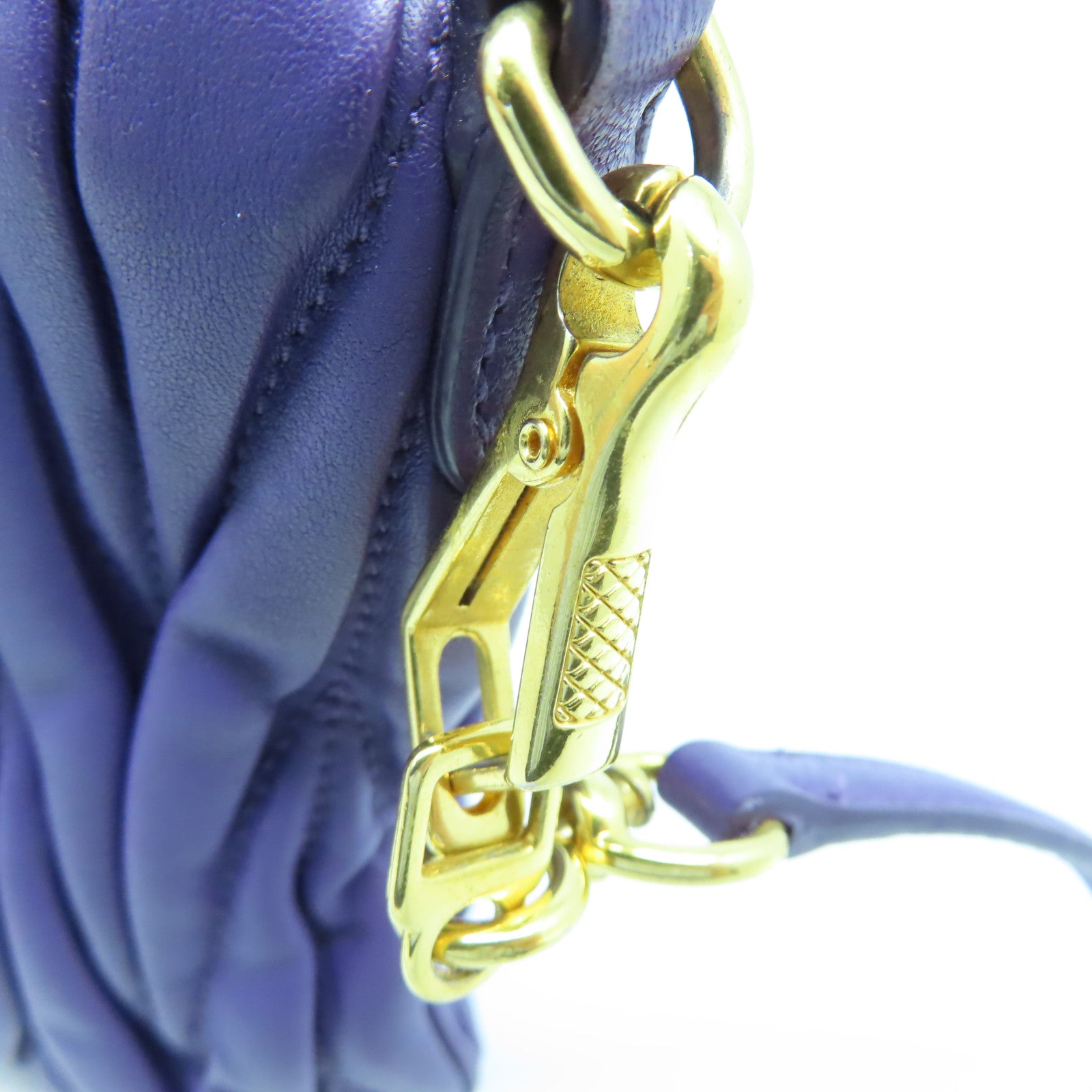 Miu Miu 羊皮皮革Shoulder Bag金扣鏈帶肩背袋剪紙