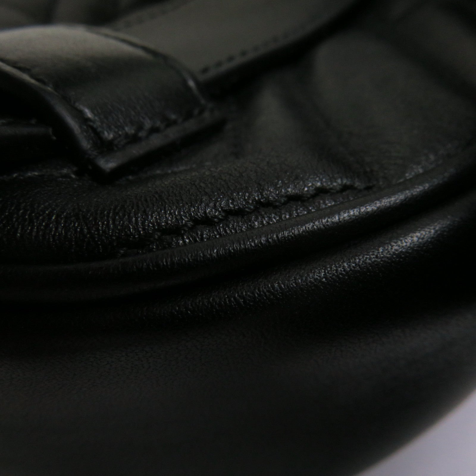 GUCCI 【激減優惠】牛皮皮革GG Marmont Belt Bag腰包黑色