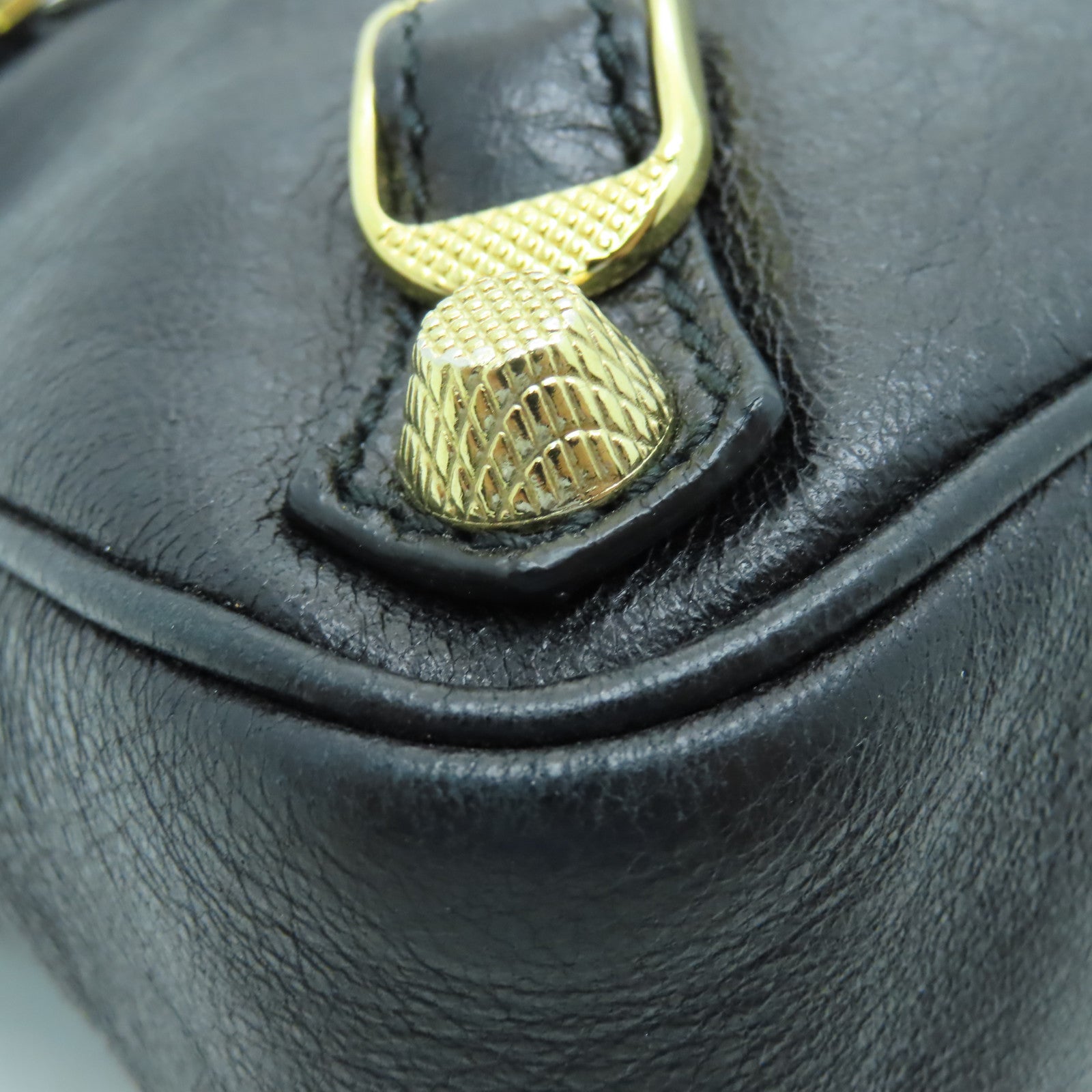 BALENCIAGA 牛皮皮革Gaint Hip金扣肩背袋黑色