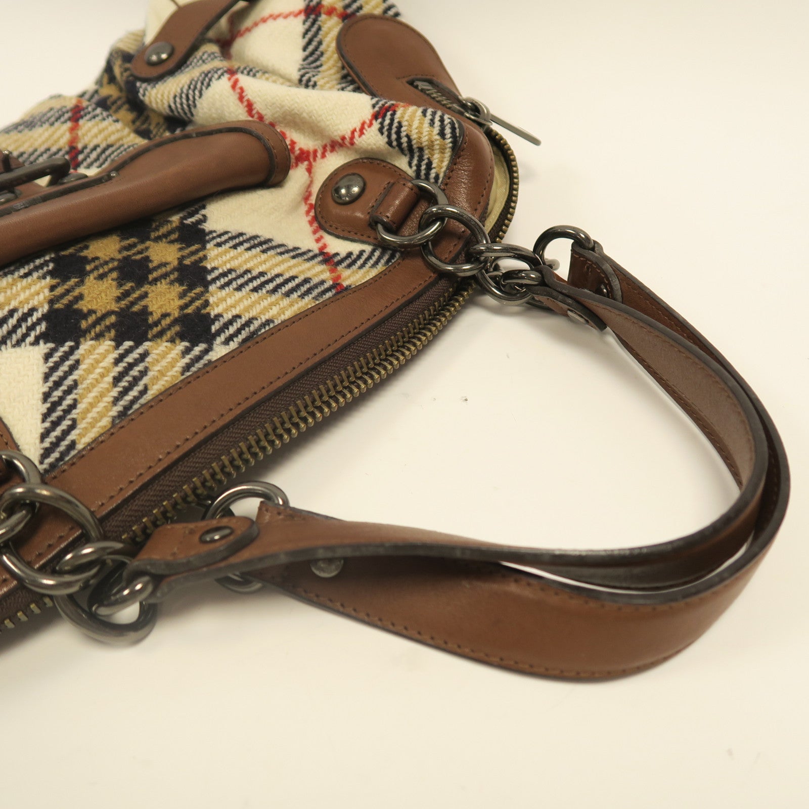 BURBERRY BLUE LABEL 帆布Shoulder Bag銀扣肩背袋啡色