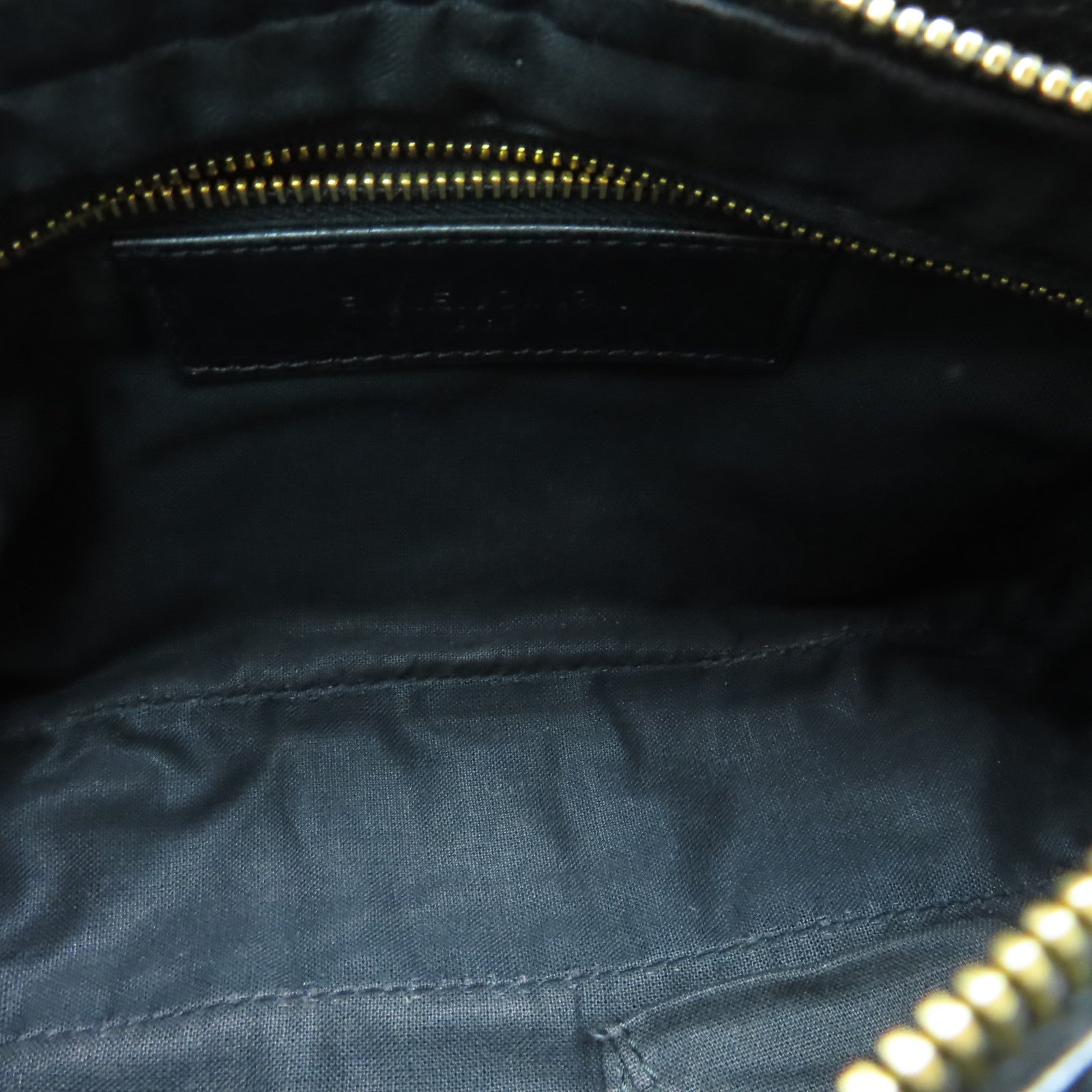 BALENCIAGA 牛皮皮革Gaint Hip金扣肩背袋黑色