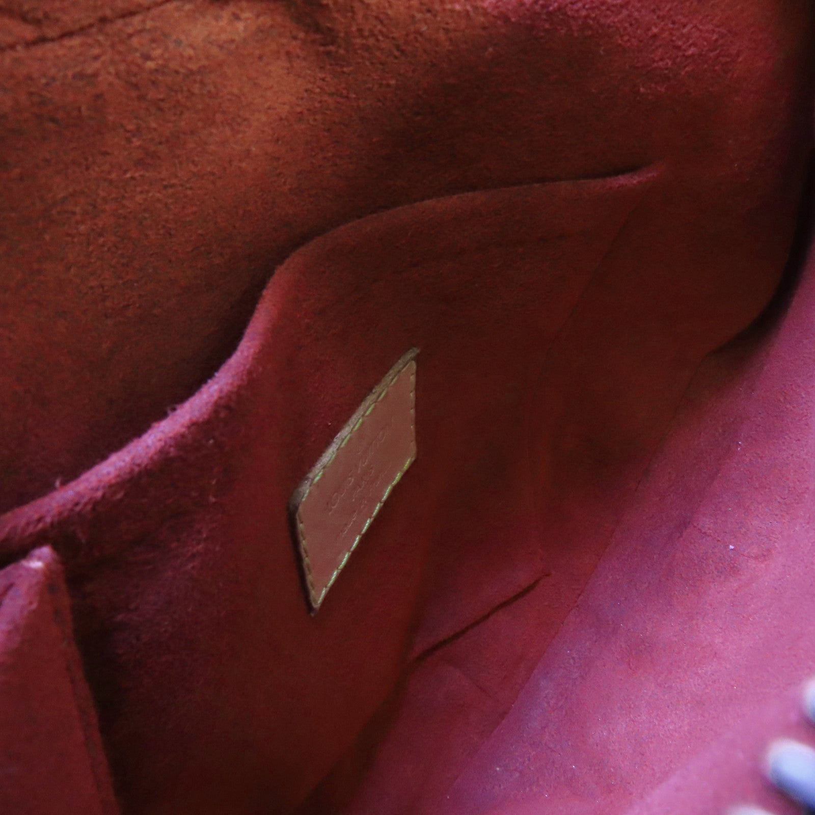 LOUIS VUITTON Monogram Pochette Croissant金扣肩背袋啡色