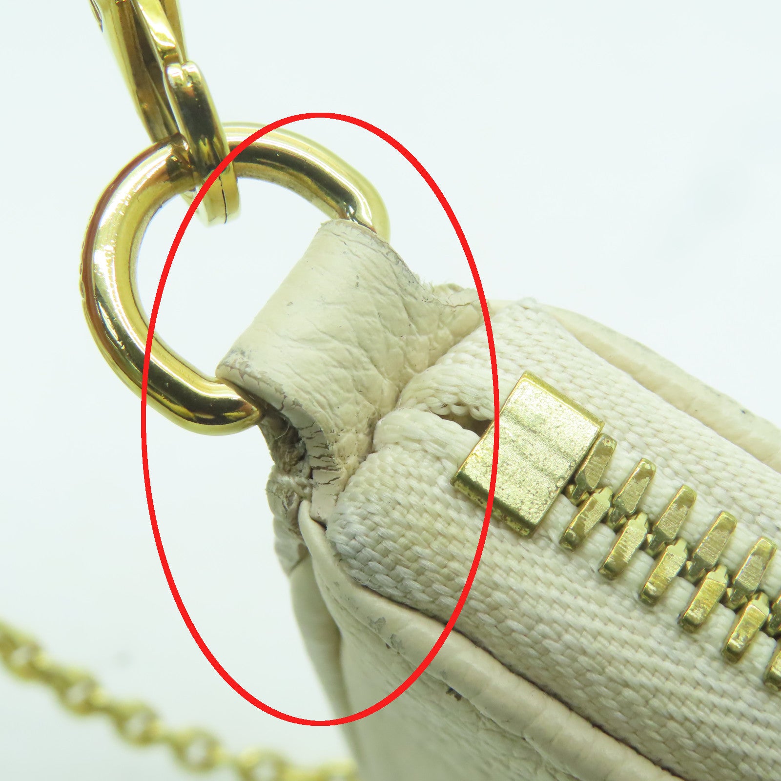 LOUIS VUITTON 【激減優惠】Monogram Empreinte Easy Pouch On Strap金扣肩背包米白色