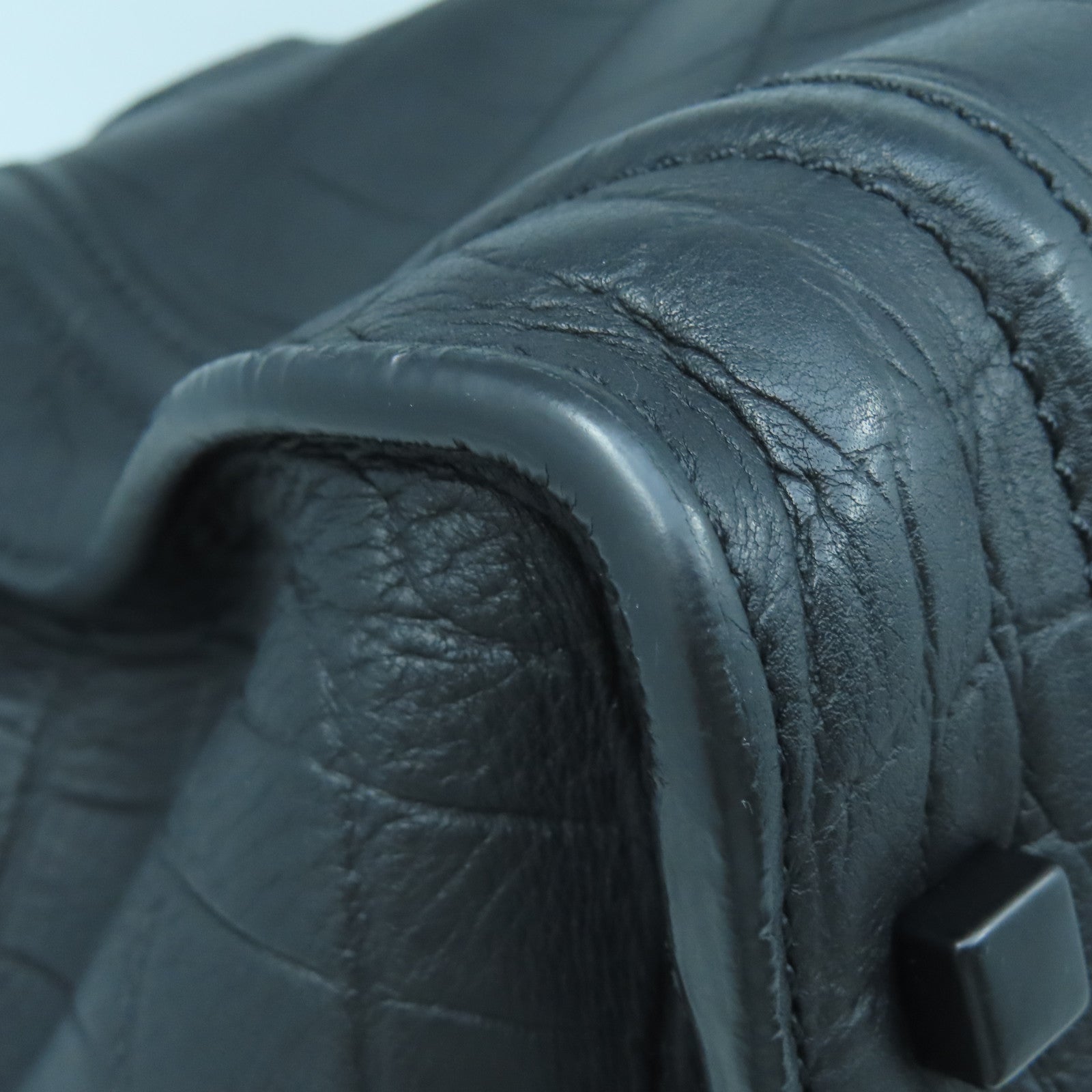 CELINE 牛皮皮革Luggage黑扣手挽袋黑色