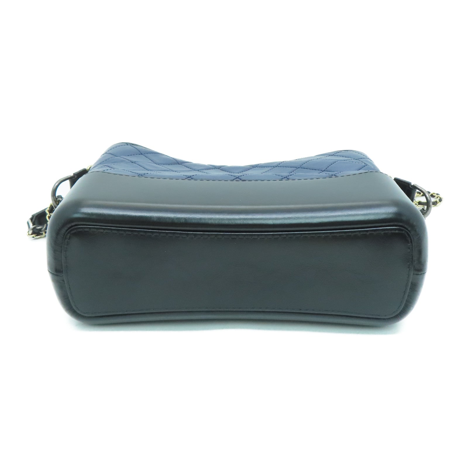 CHANEL [Sharp Discount] Diamond Agedcalf Leather Gabrielle Shoulder Bag Blue/Black