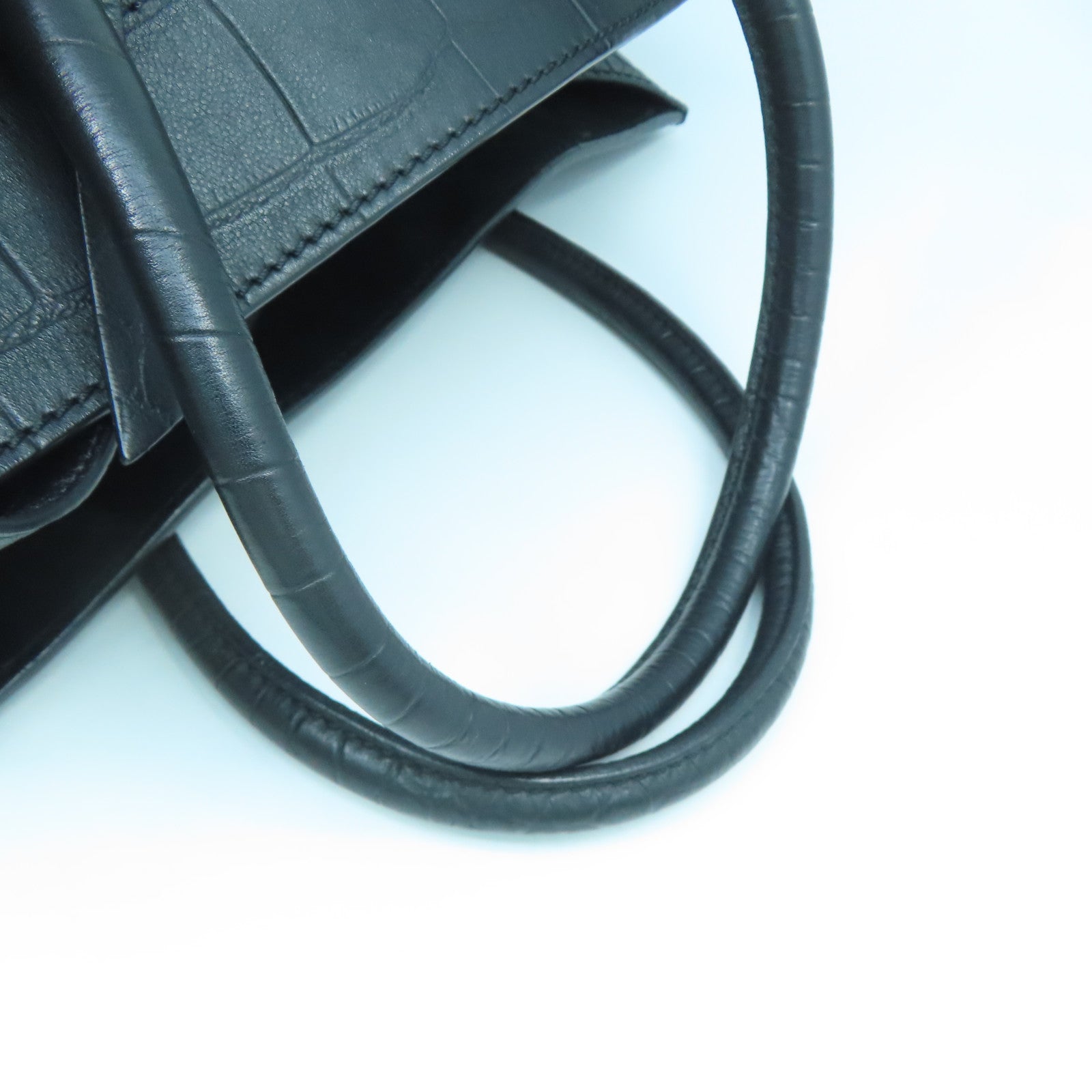 CELINE 牛皮皮革Luggage黑扣手挽袋黑色