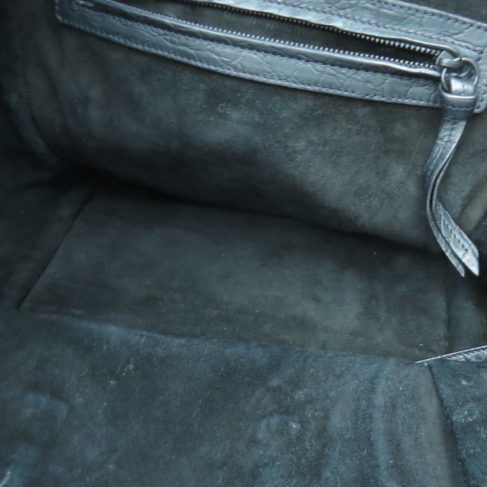 CELINE 牛皮皮革Luggage黑扣手挽袋黑色