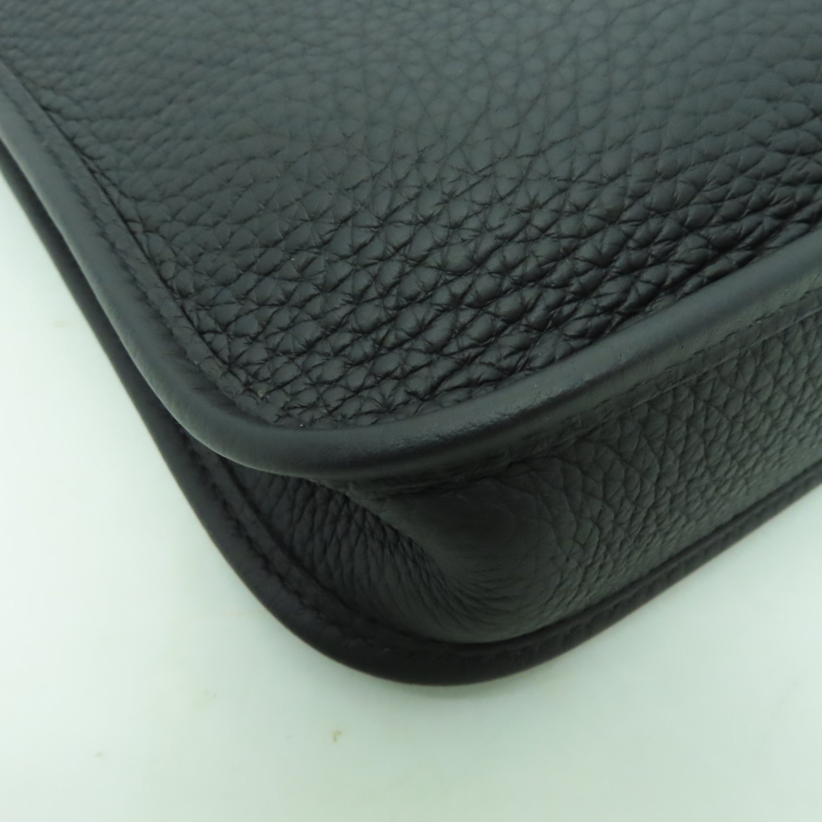 HERMES Clemence皮革Evelyne TPM金扣肩背袋黑色