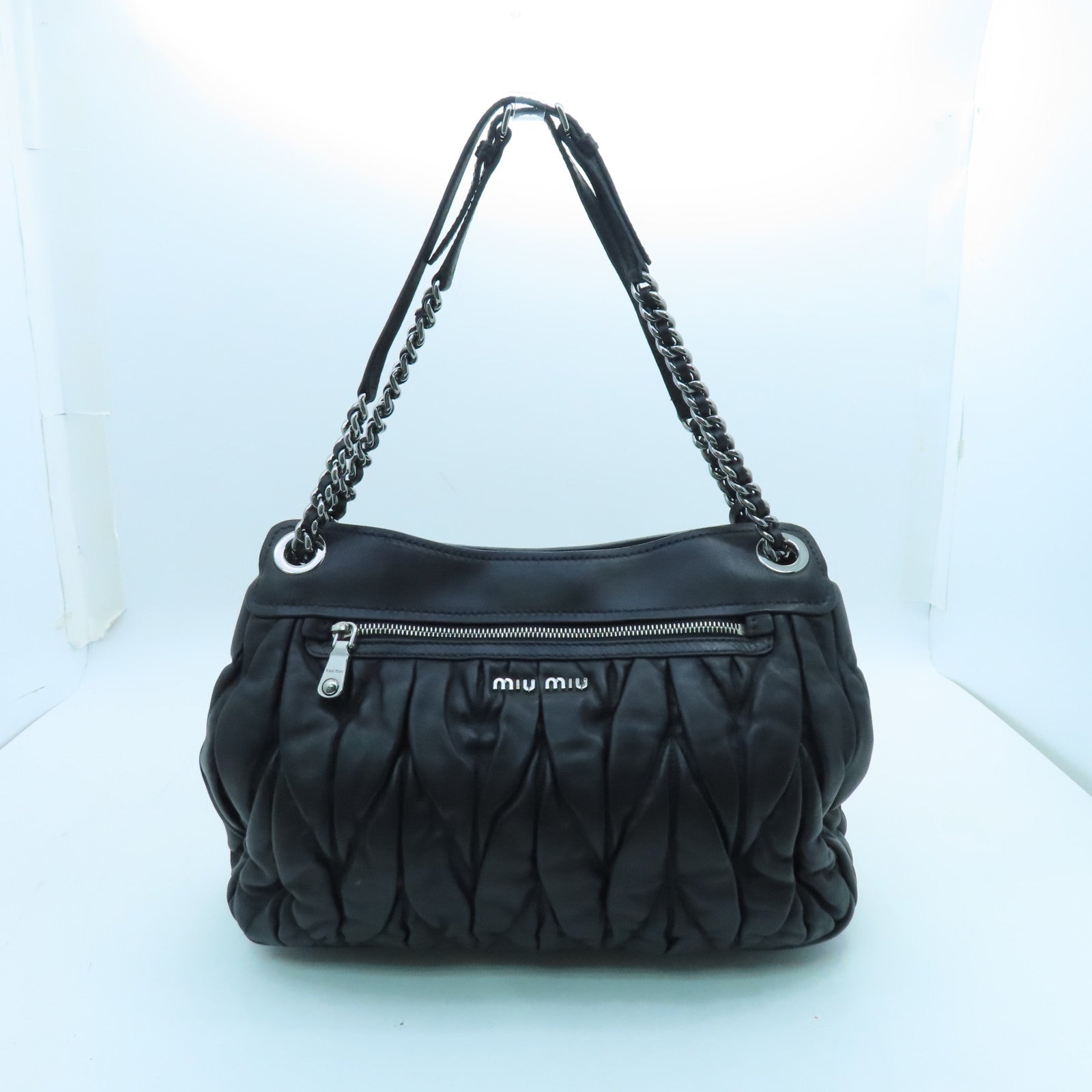 MIU MIU ミュウミュウLeather Chain Shoulder Bag Miu Miu Matelassé Leather Clutch