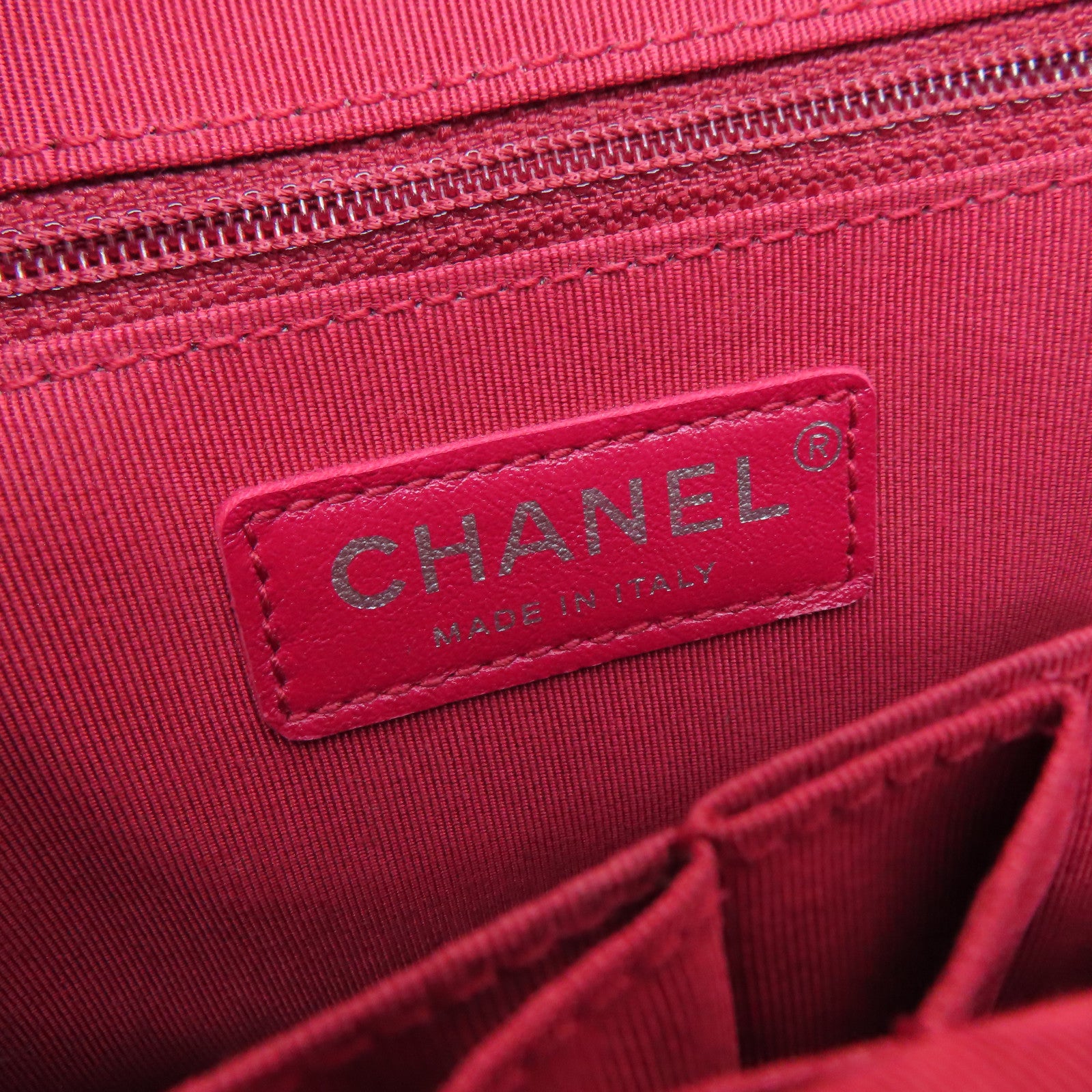 CHANEL [Sharp Discount] Diamond Agedcalf Leather Gabrielle Shoulder Bag Blue/Black