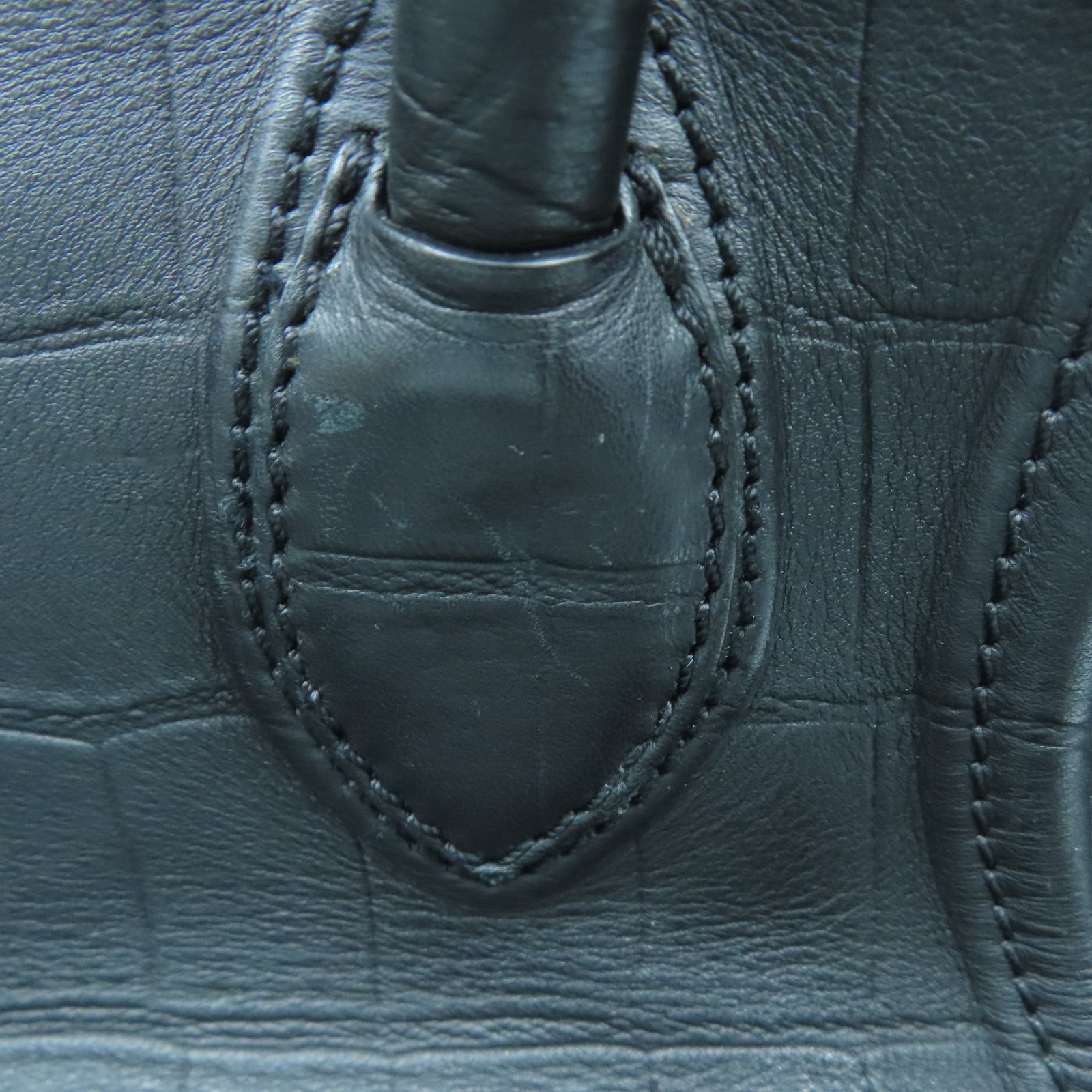 CELINE 牛皮皮革Luggage黑扣手挽袋黑色