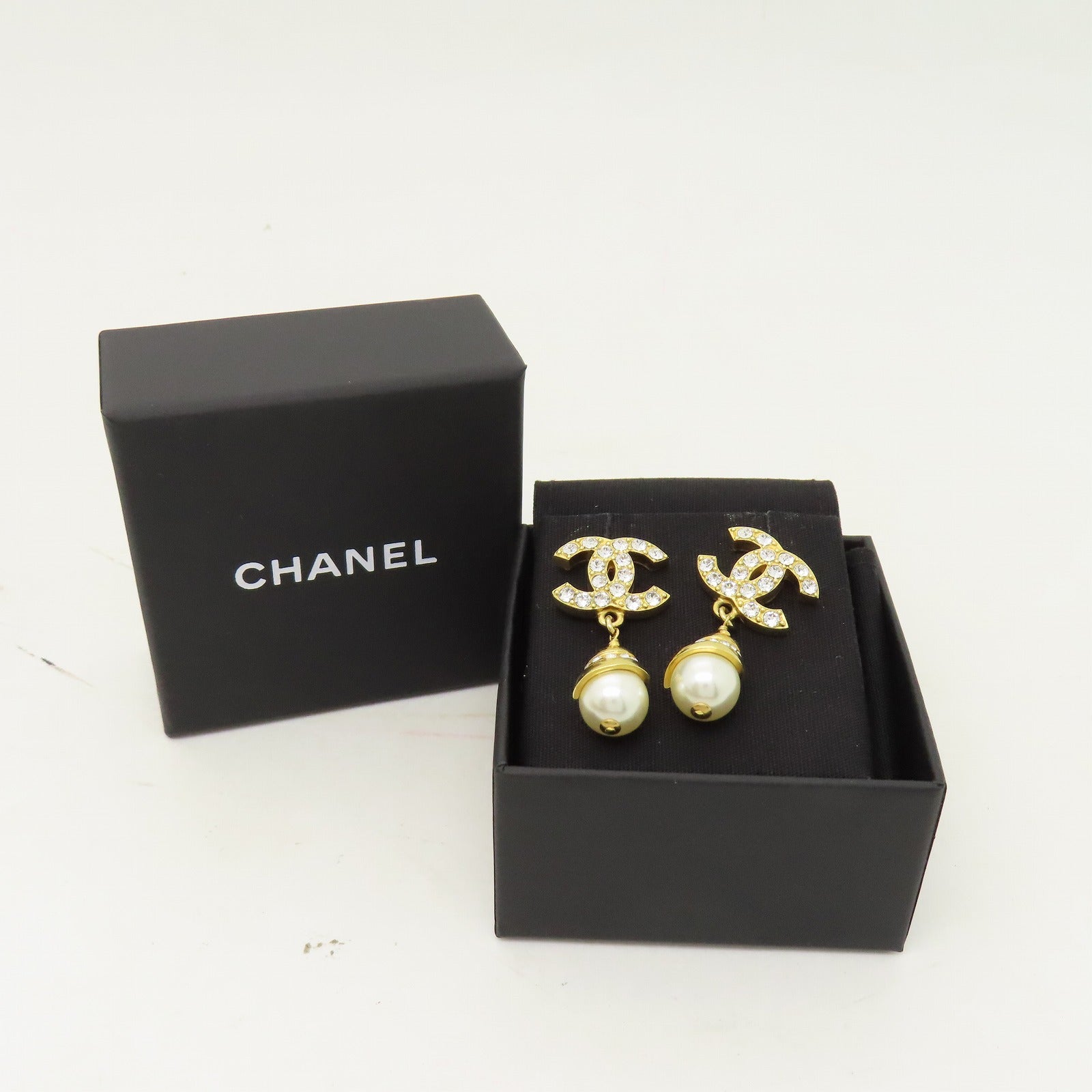 CHANEL 金屬/水晶Earring水晶耳環金色