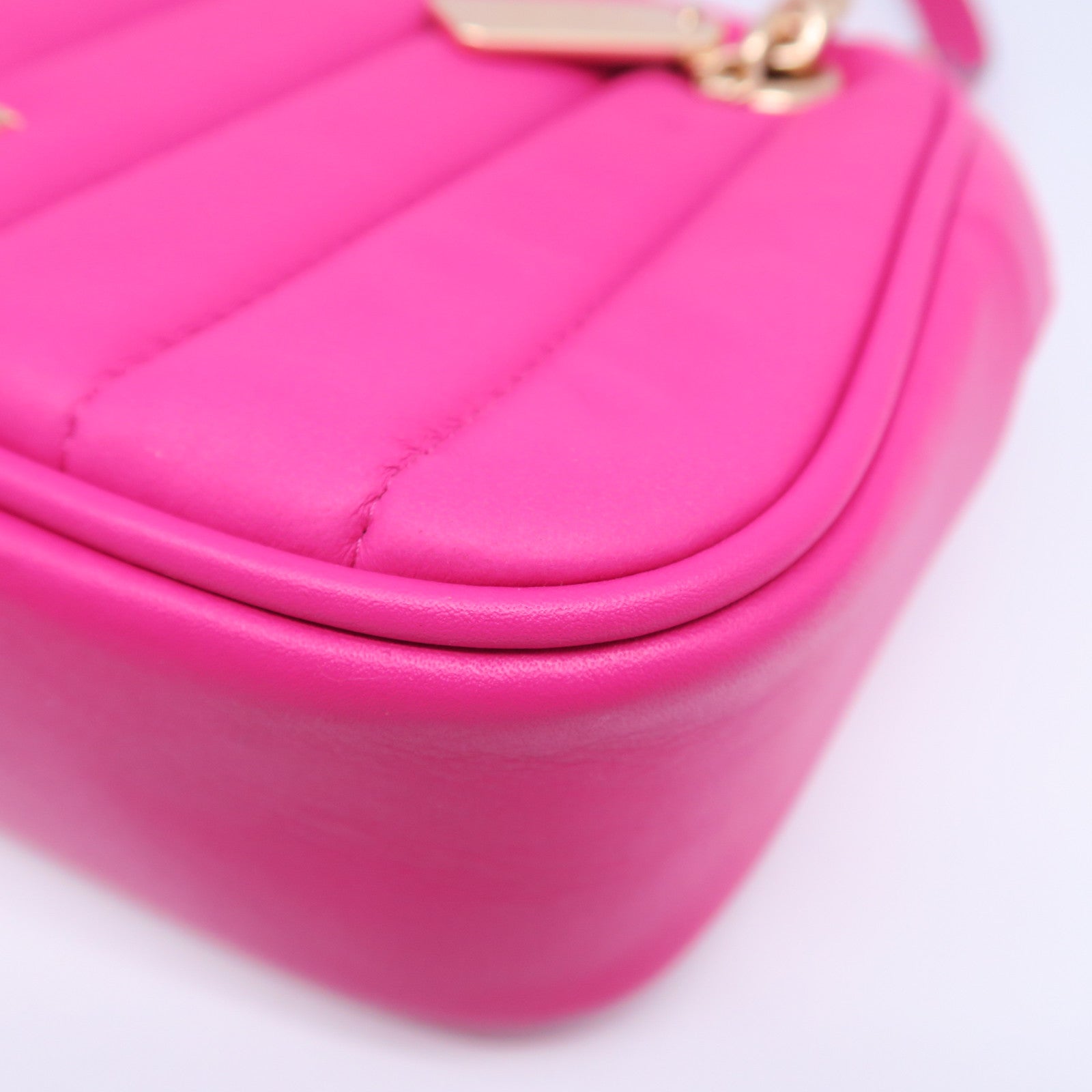 COACH 牛皮皮革Shoulder Bag金扣肩背袋粉紅色