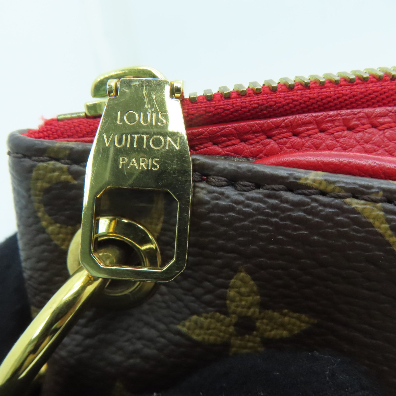 LOUIS VUITTON Monogram Pallas MM金扣手挽肩背两用袋啡色/红色