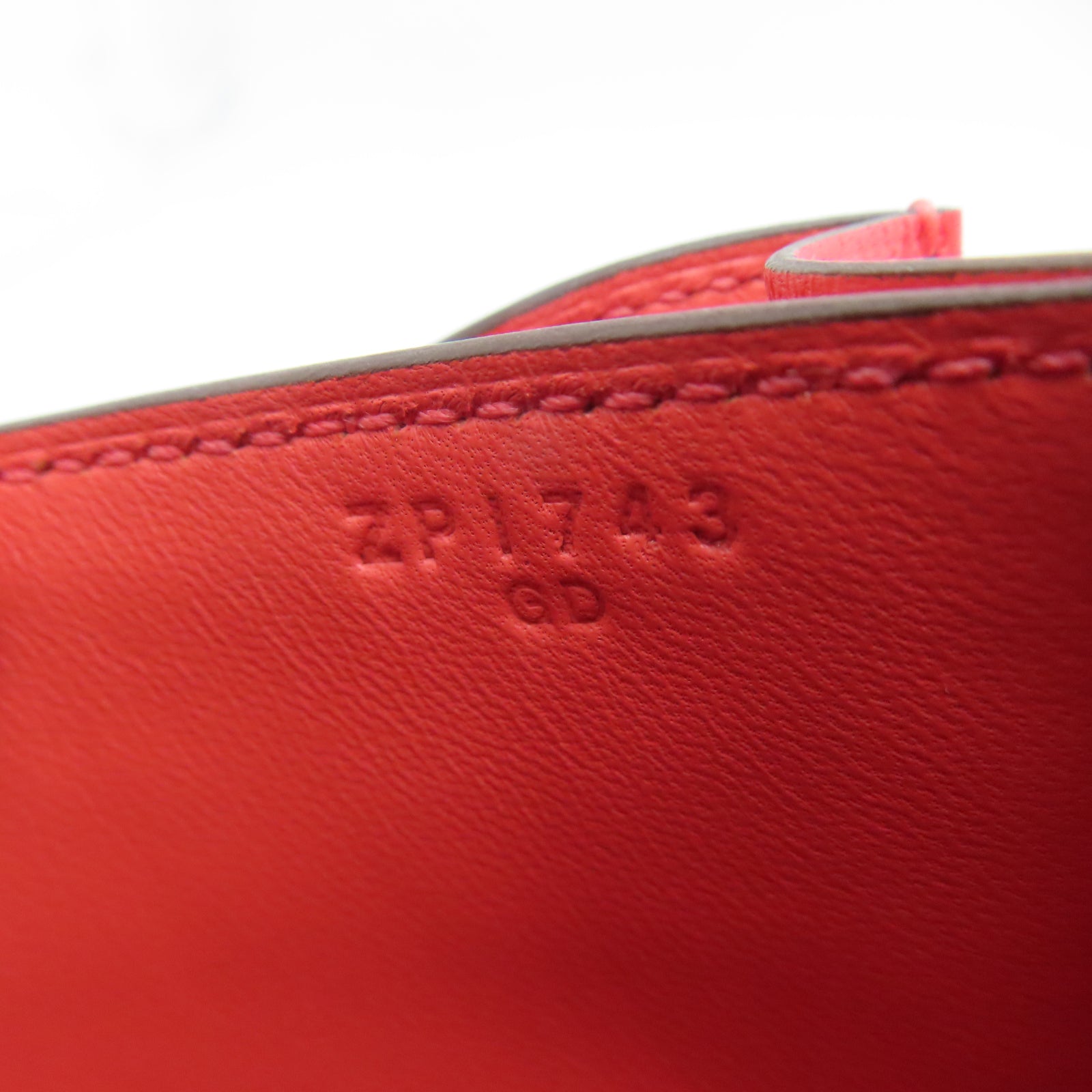 HERMES Chevre皮革Constance Mini银扣肩背袋糖果红色