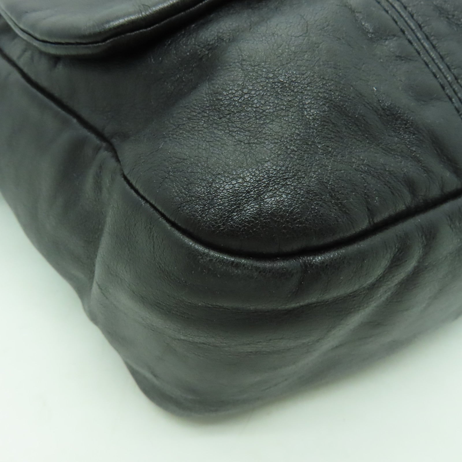 CHANEL 牛皮皮革Shoulder Bag銀扣鏈帶肩背袋黒色