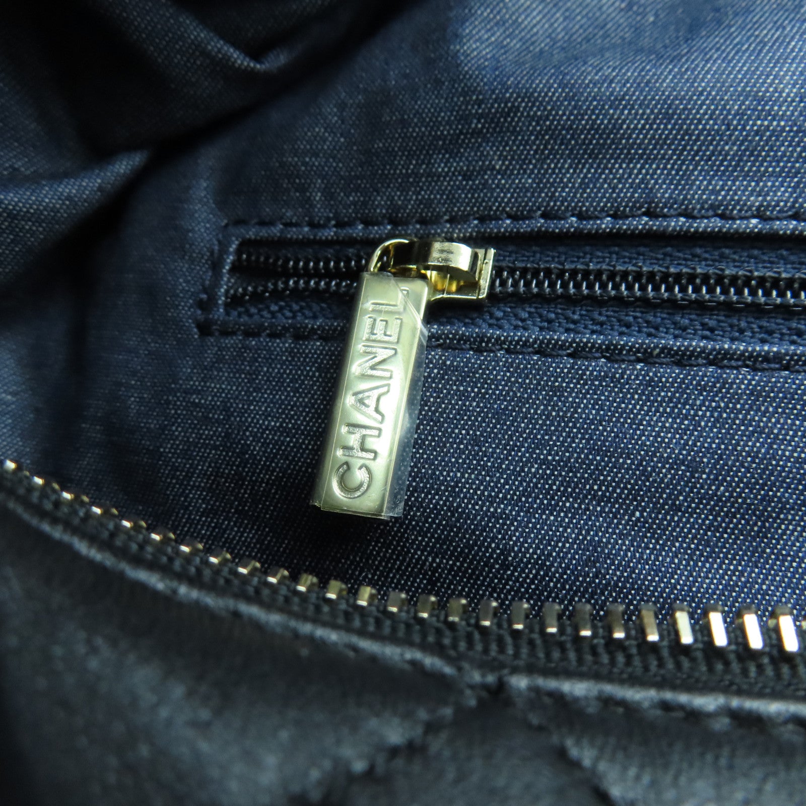 CHANEL 【激減優惠】菱格羊皮皮革Chain Shoulder金扣鏈帶肩背袋黑色
