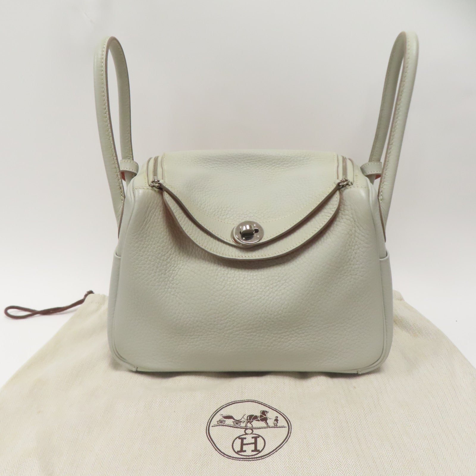 HERMES Clemence皮革Lindy 26銀扣手挽肩背兩用袋珍珠灰色