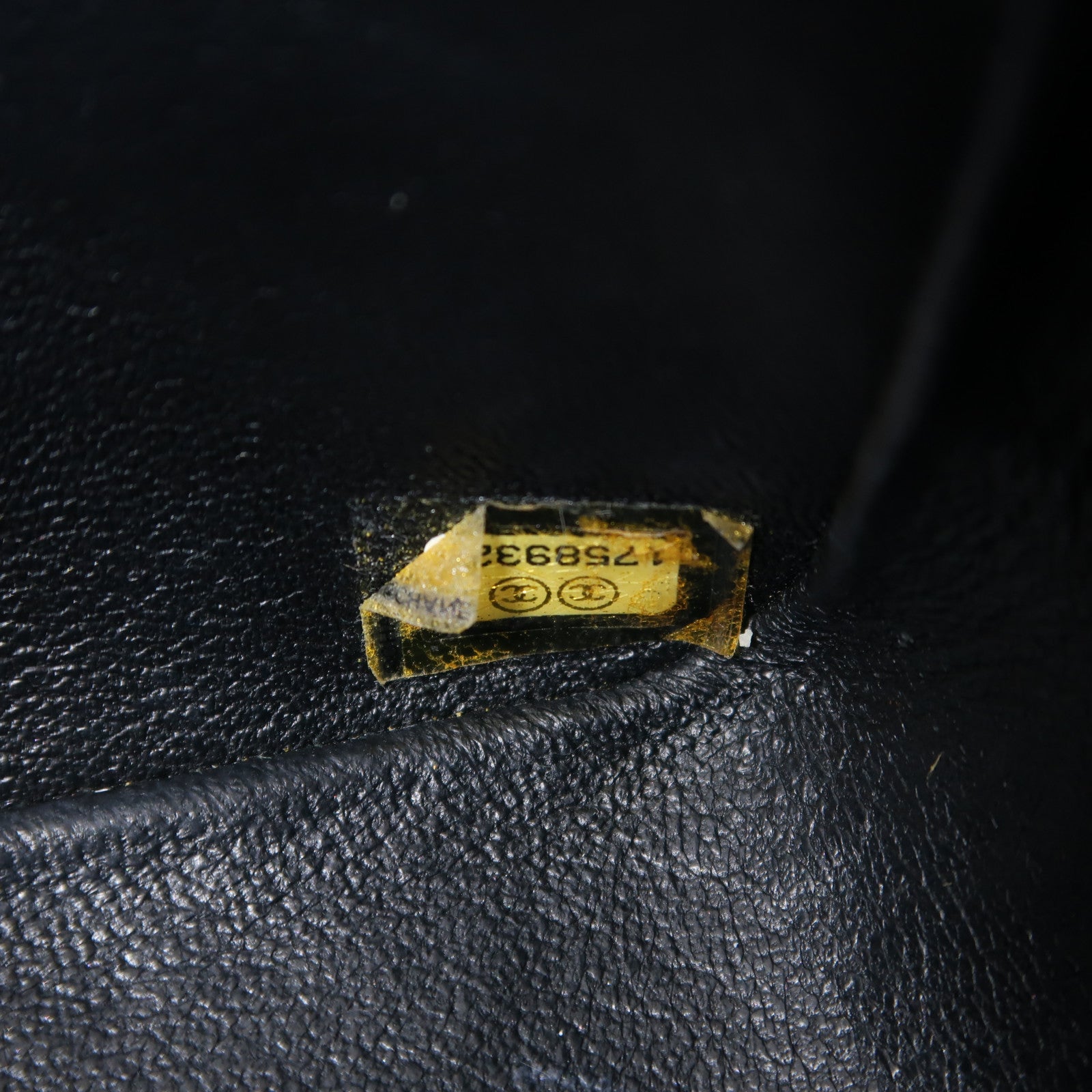 CHANEL 菱格羊皮皮革Chain Shoulder Bag金扣鏈帶肩背袋黑色