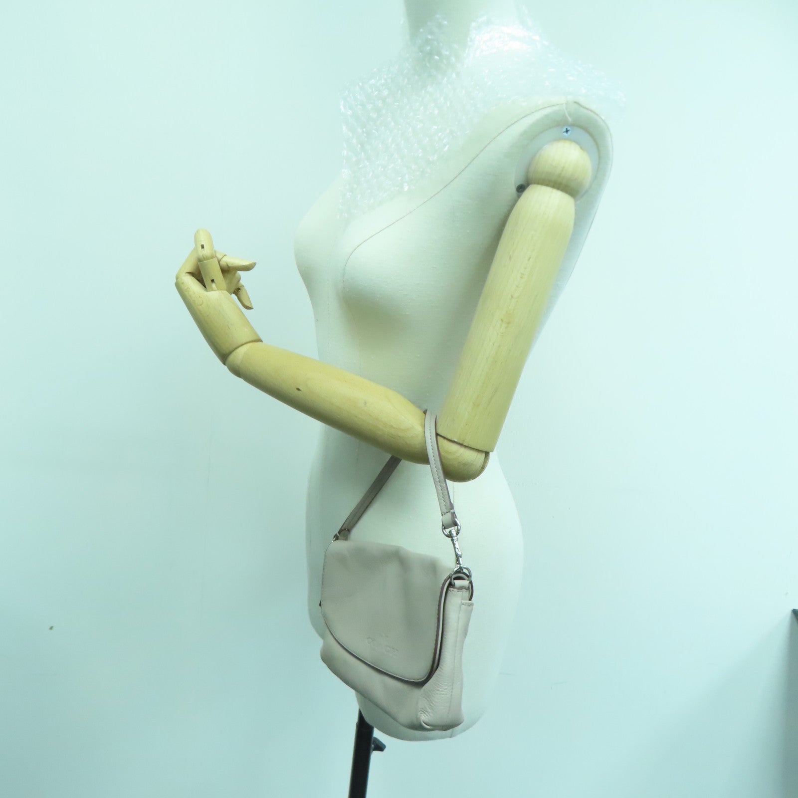 COACH 皮革Handbag銀扣手挽袋灰色
