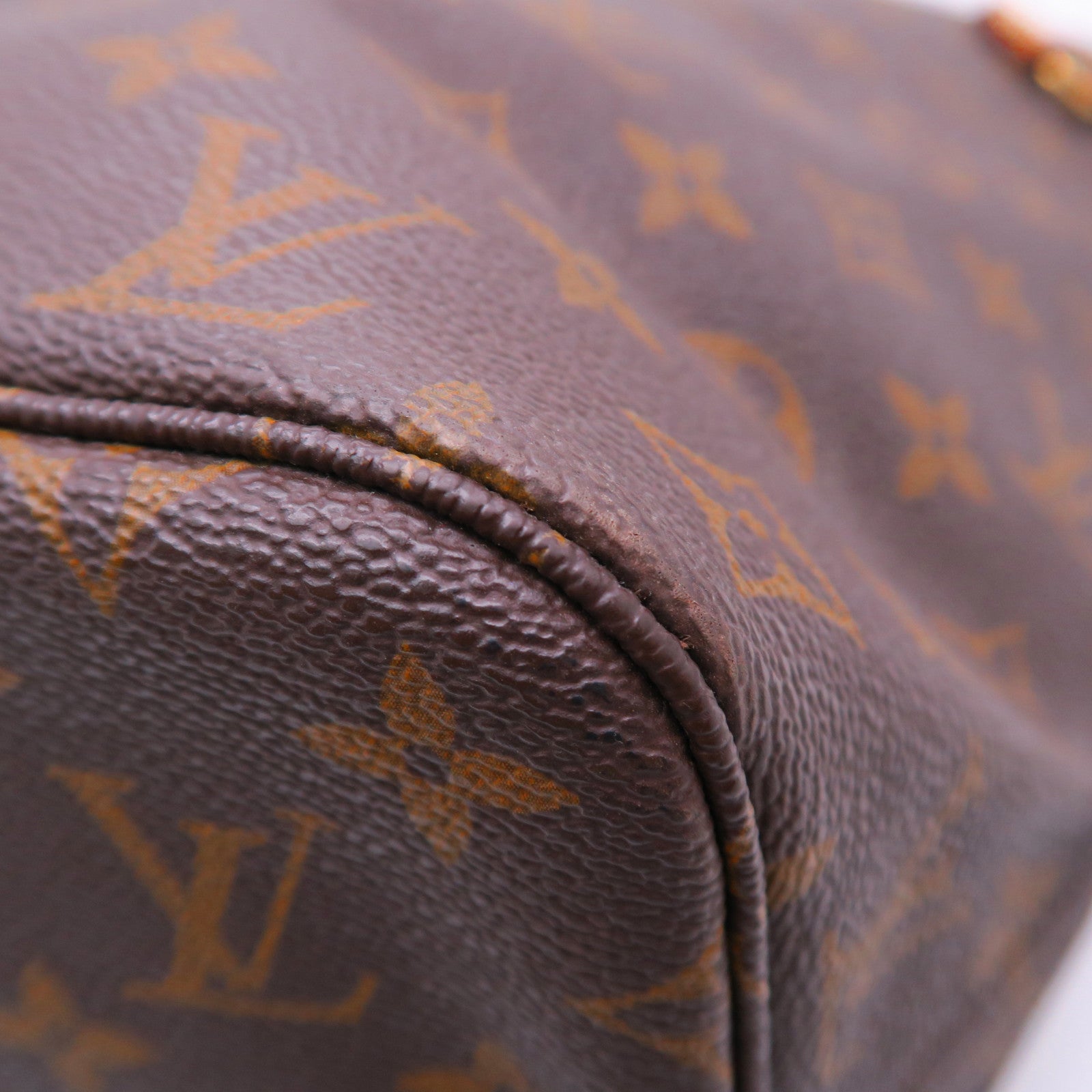 LOUIS VUITTON Monogram Neverfull MM金扣手挽袋棕色