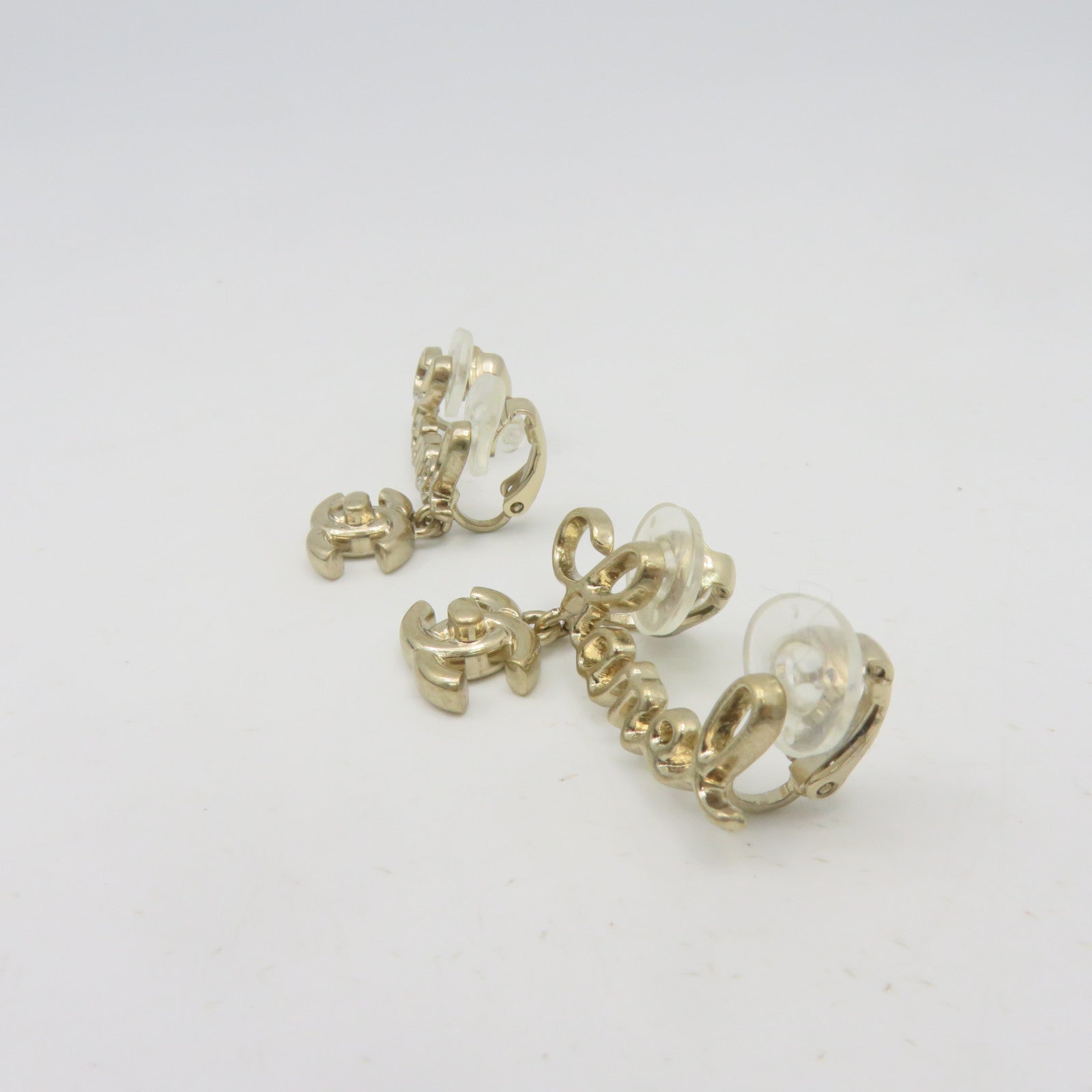 CHANEL 【激減優惠】 金屬Earrings耳環銀色