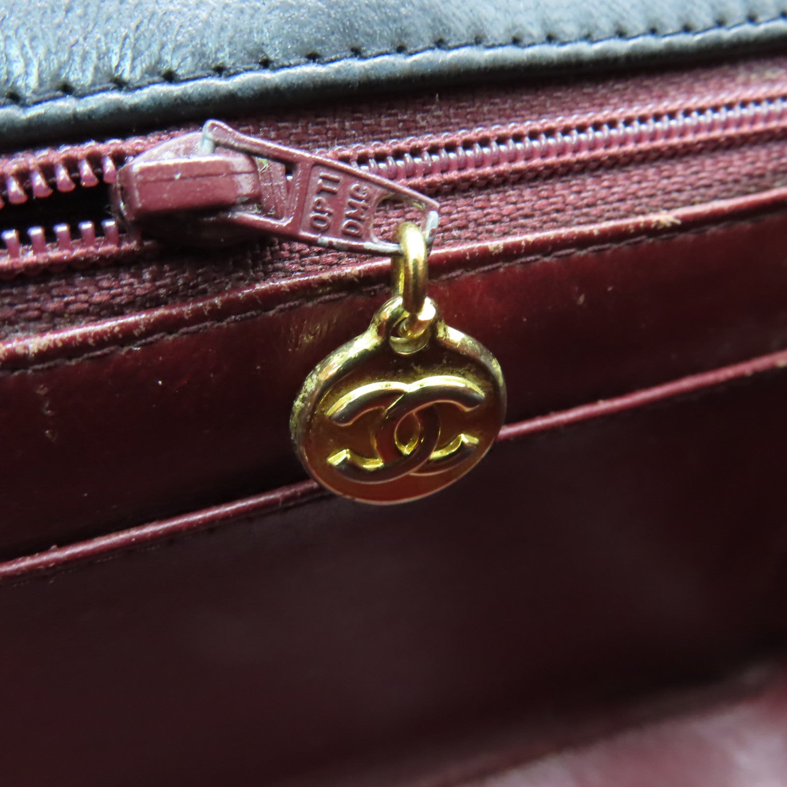 CHANEL 【激減優惠】菱格羊皮皮革Vintage Mini 17cm金扣鏈帶肩背袋黑色