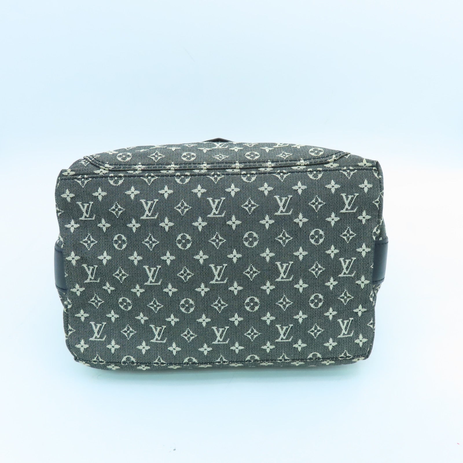 LOUIS VUITTON Monogram Mini Lin Mini Hippo Mario Kate Gold Buckle Handle Bag Black/White
