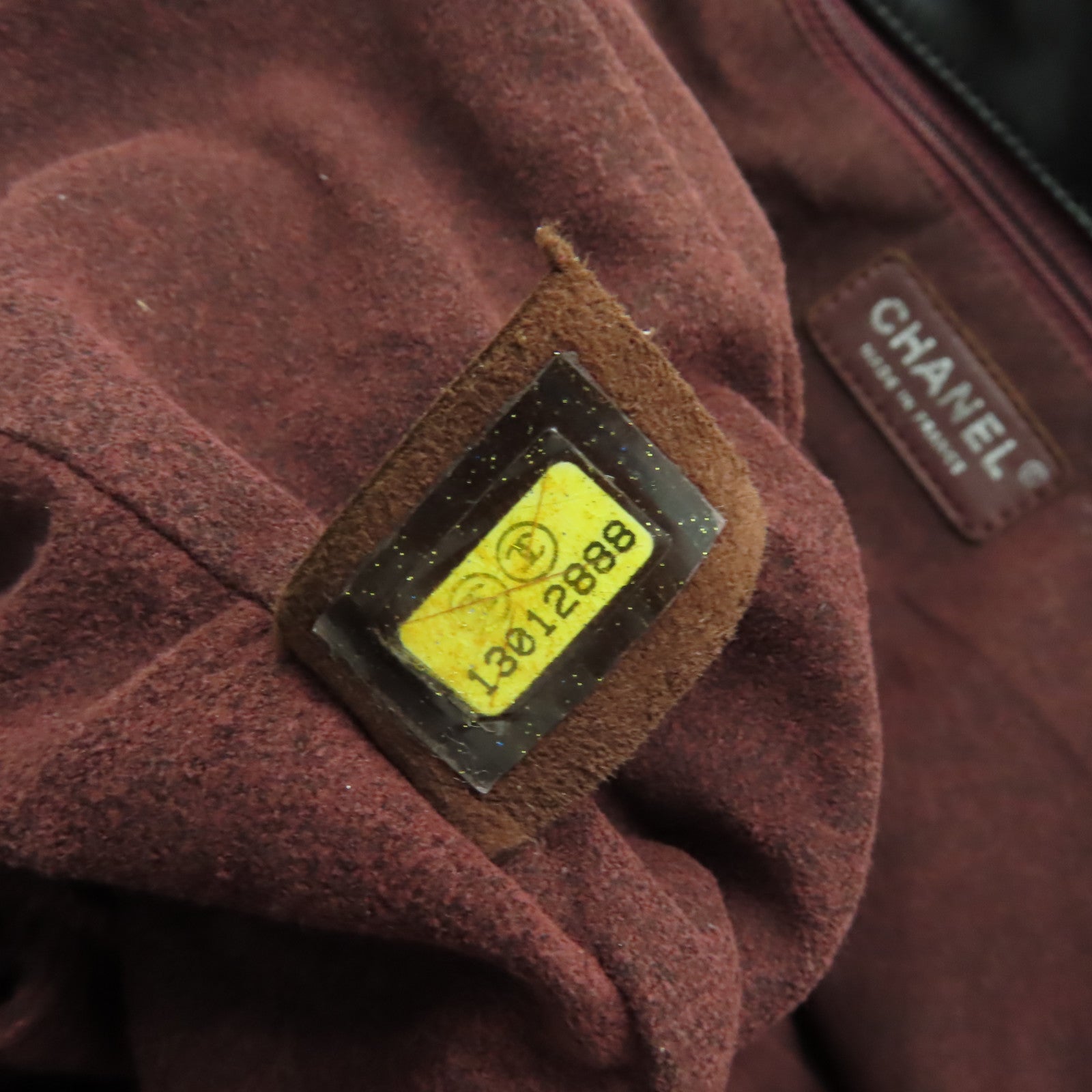 CHANEL 牛皮皮革Shoulder Bag銀扣鏈帶肩背袋黒色