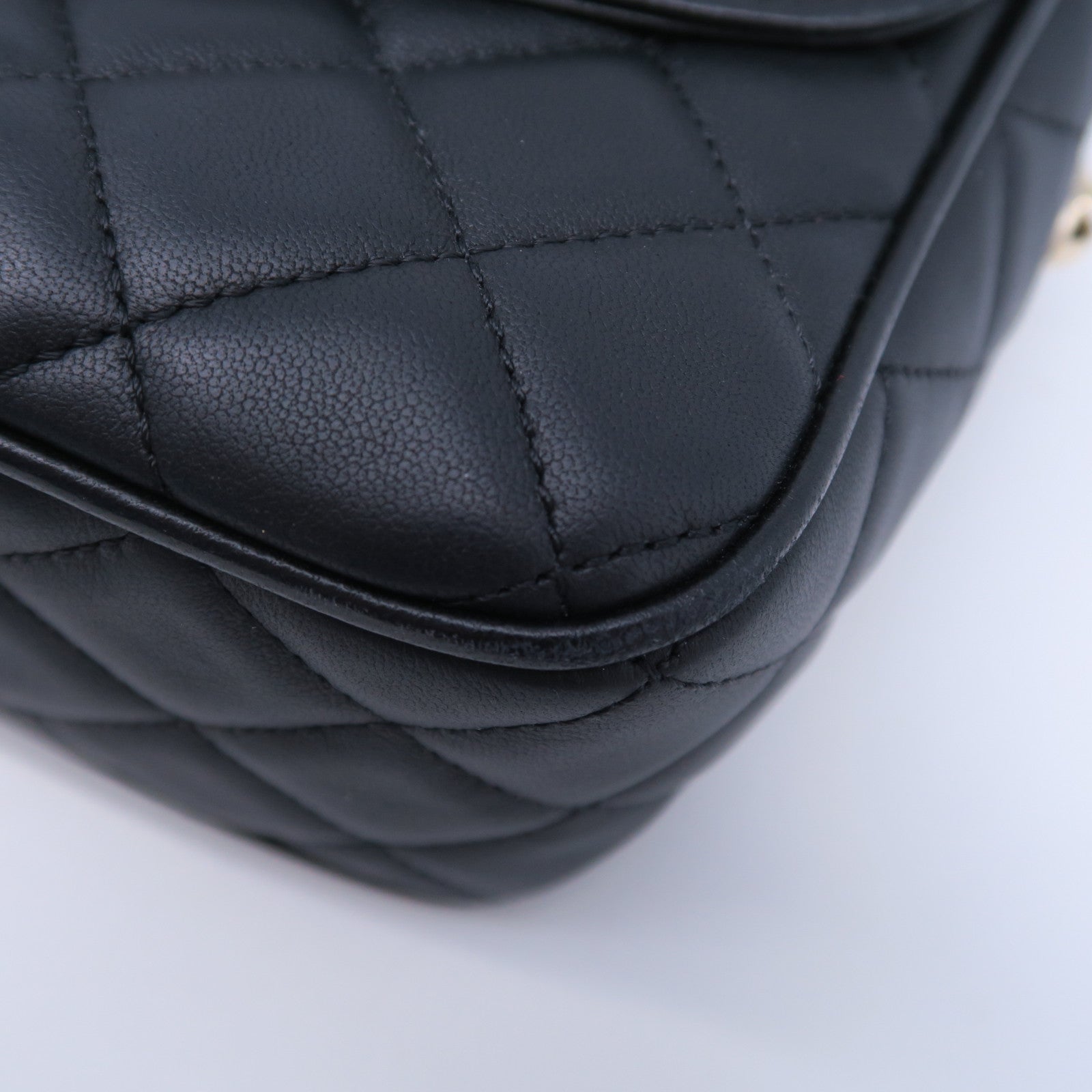 CHANEL 菱格牛皮皮革Chain Shoulder Bag金扣鏈帶肩背袋黑色
